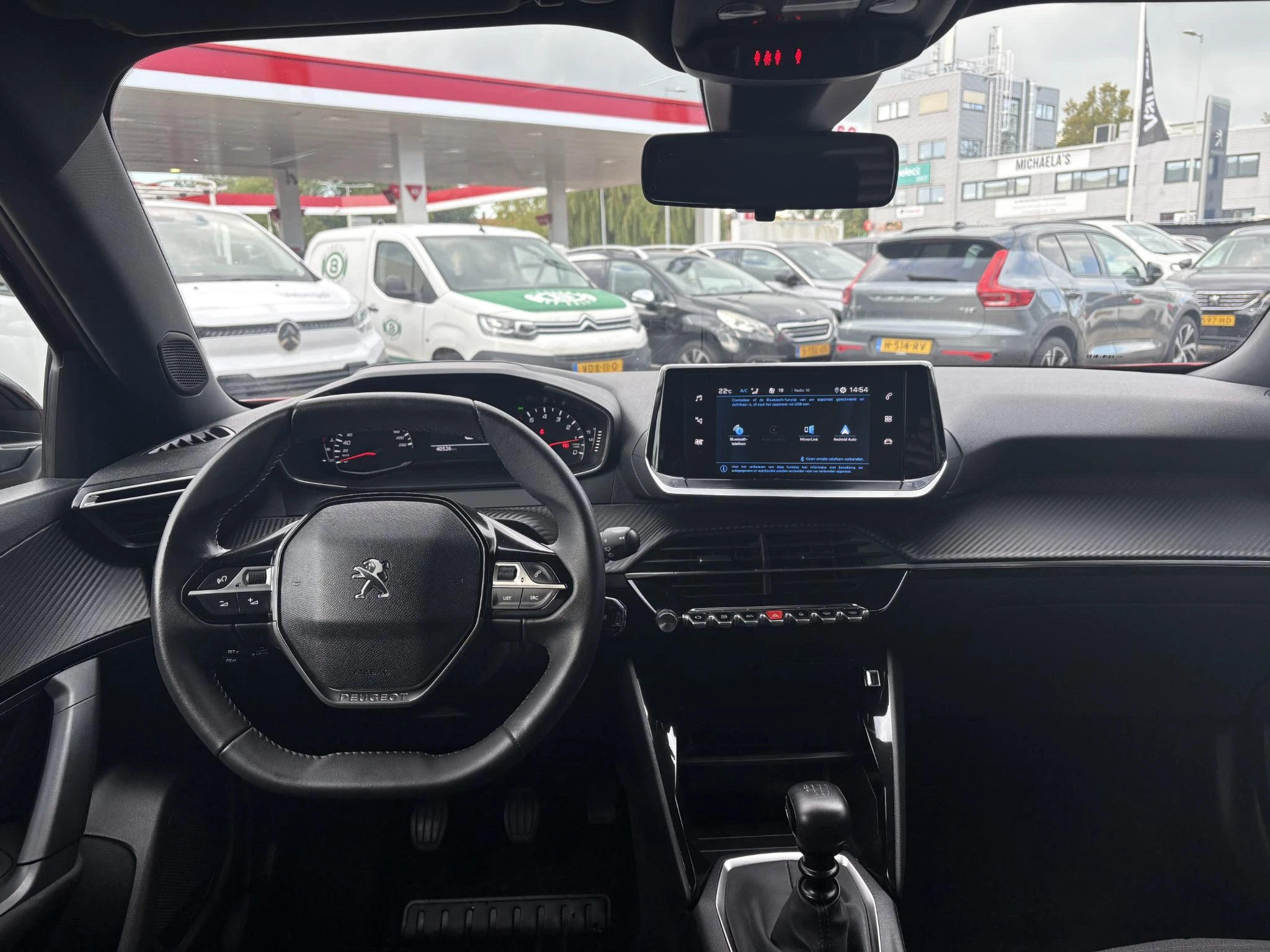 Peugeot-2008-image-9