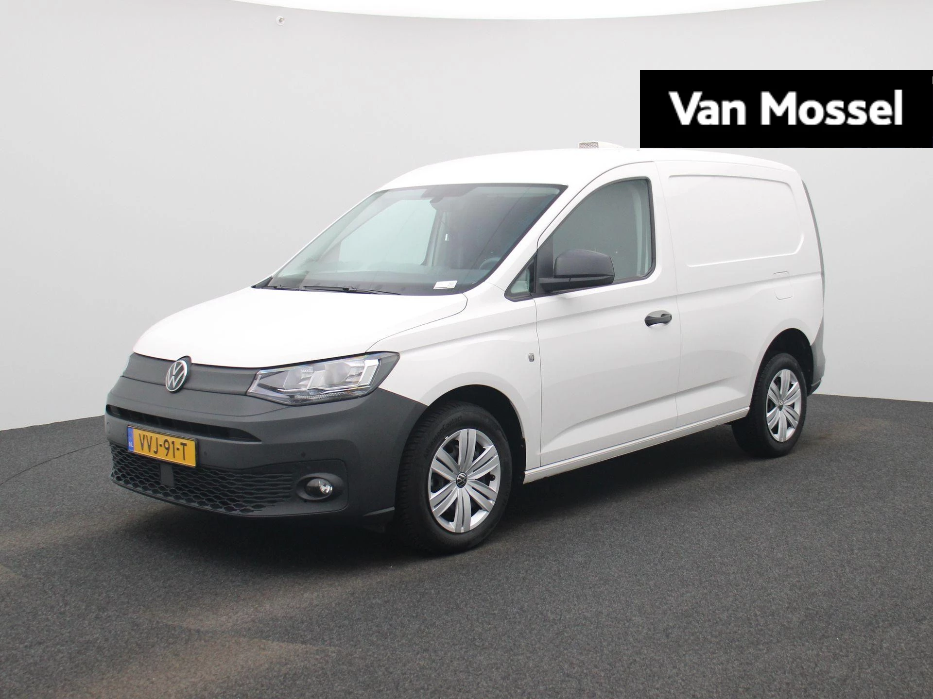 Volkswagen-Caddy-image-0
