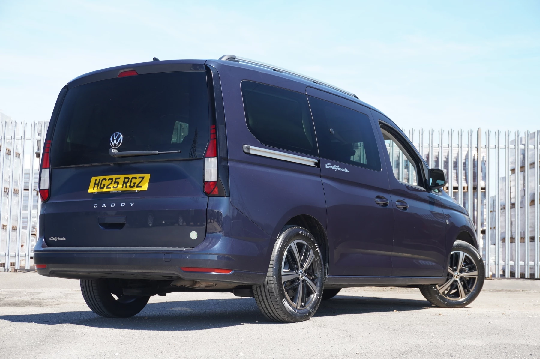 Volkswagen-Caddy-image-34