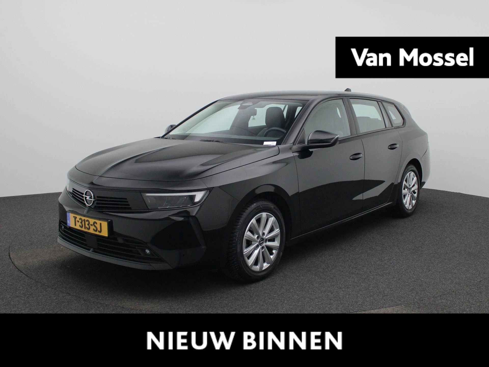 Opel-Astra-image-0