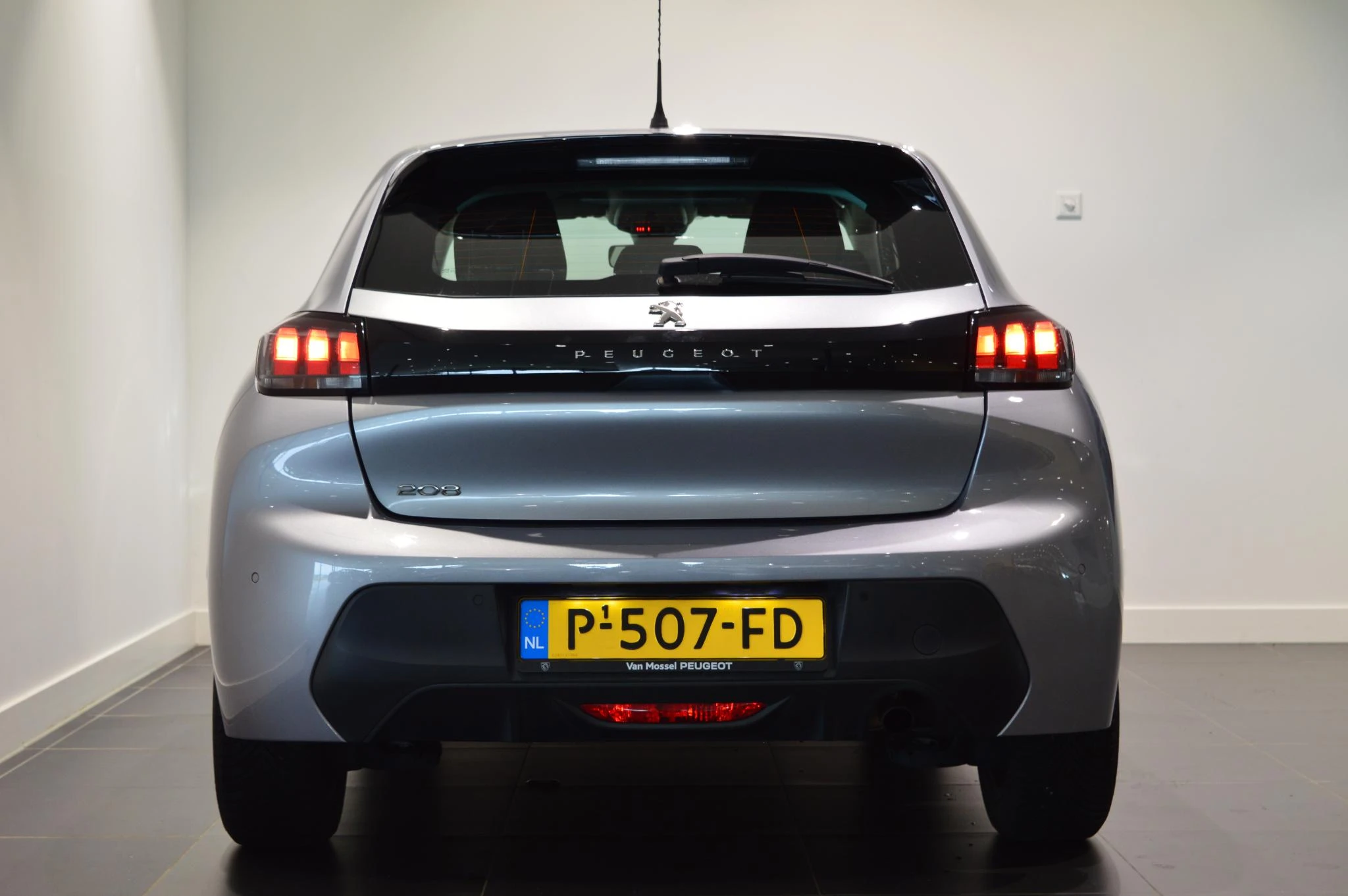 Peugeot-208-image-5