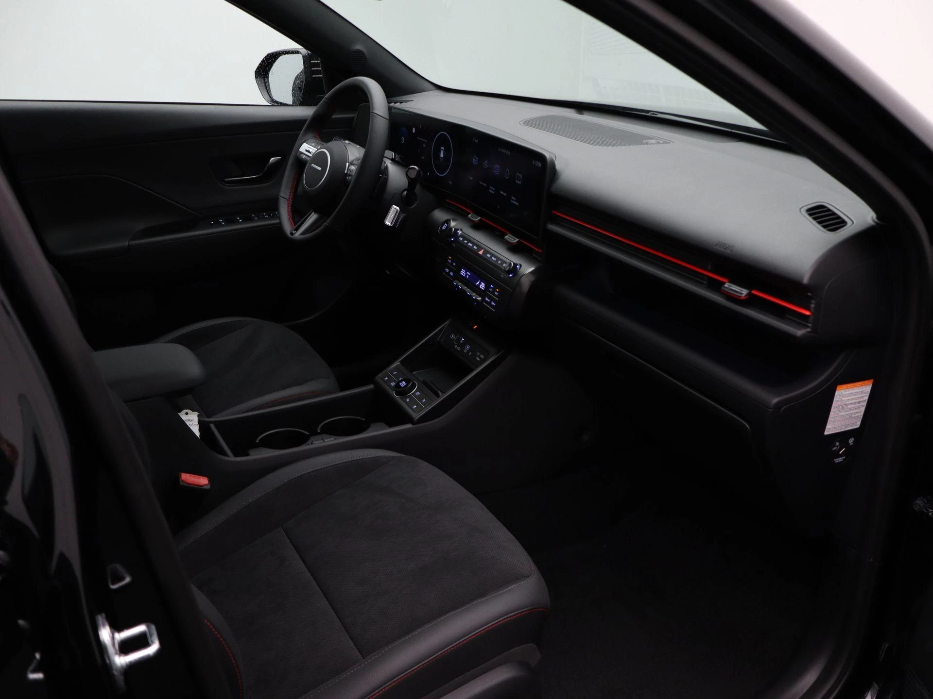 Hyundai-Kona-image-30