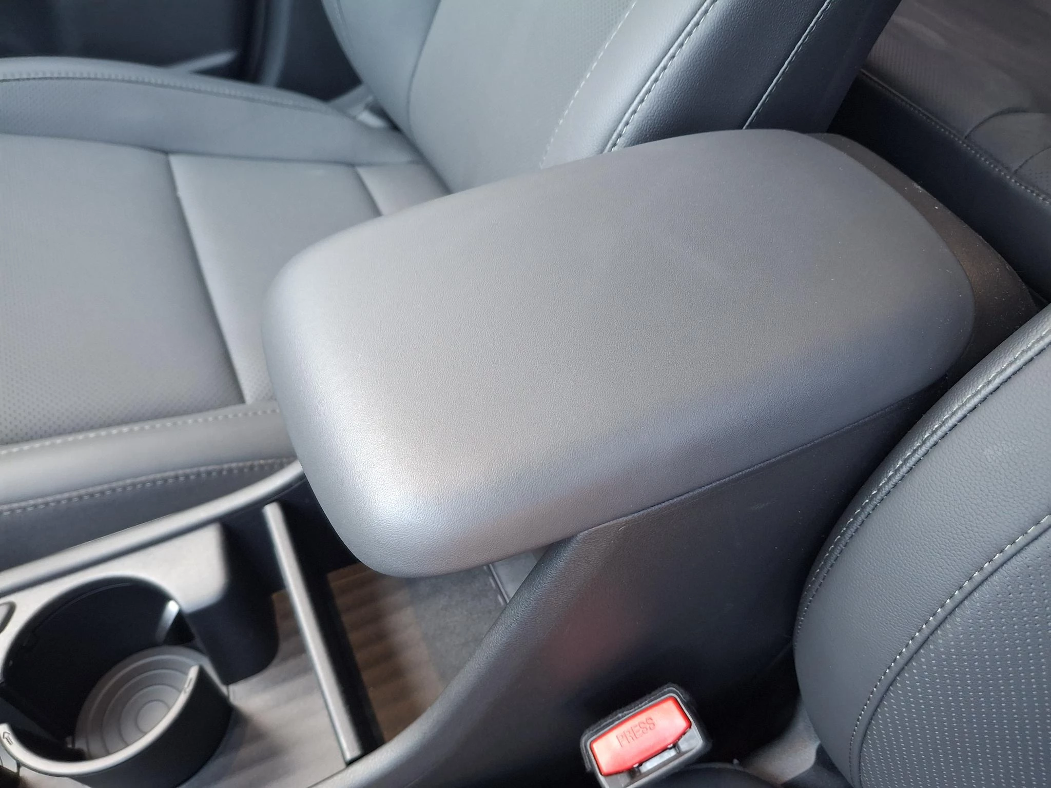Hyundai Kona 1.6 GDI HEV Premium Sky