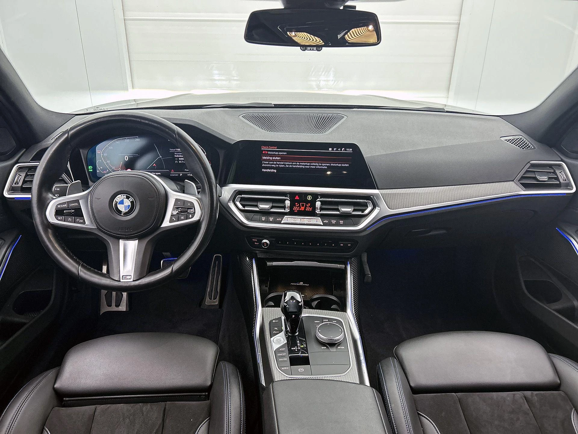 BMW-3 Serie-image-23