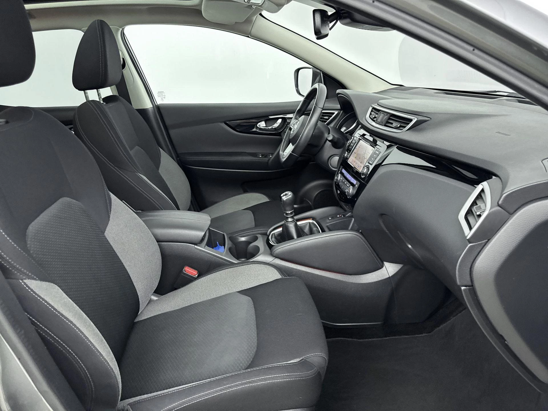 Nissan-QASHQAI-image-23