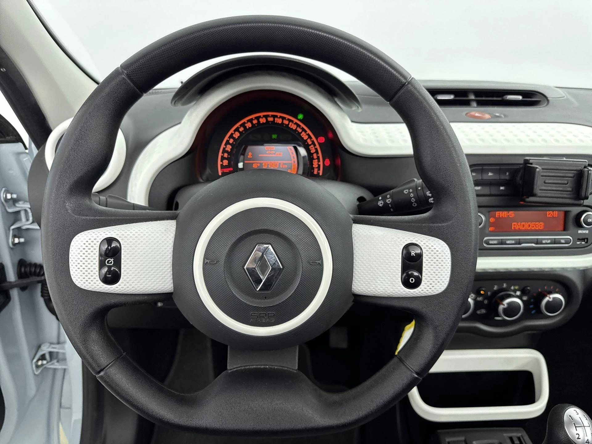 Renault-Twingo-image-15