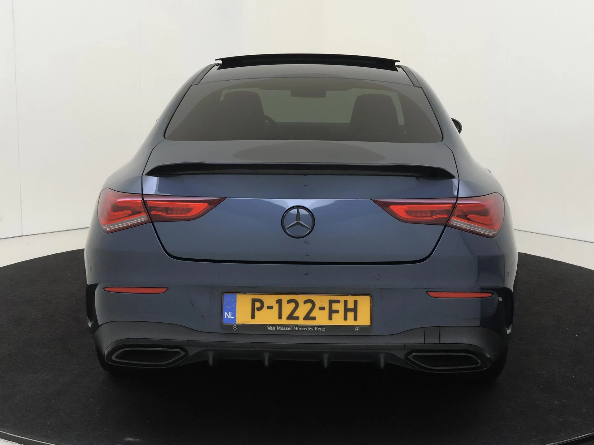Mercedes-Benz CLA 250 e Premium Plus
