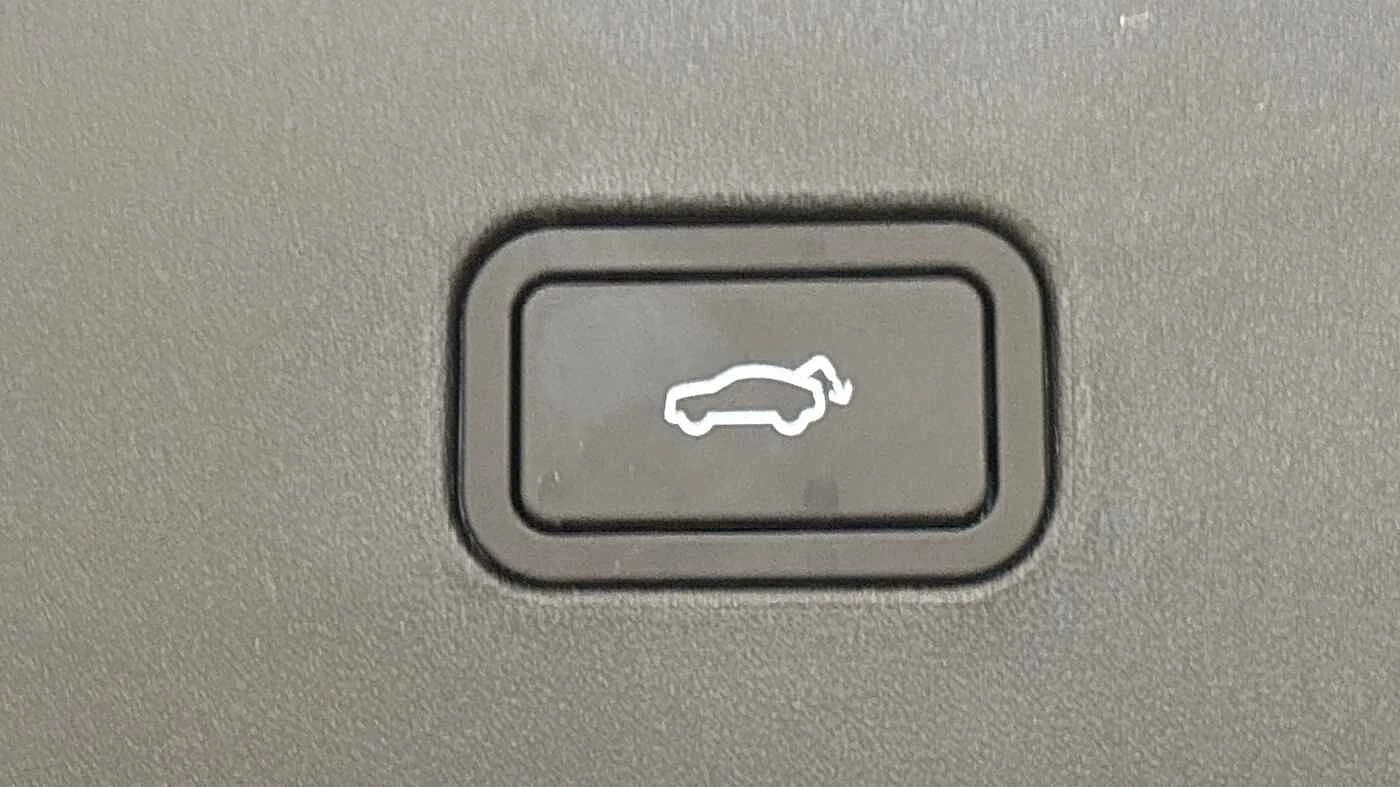 Volvo-EX30-image-36