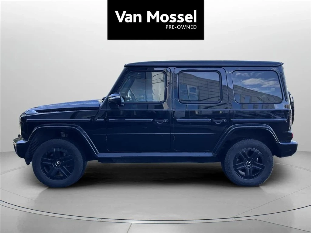 Mercedes-Benz-G-Klasse-image-7