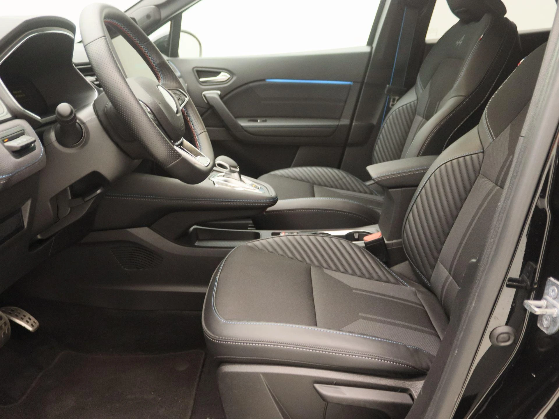 Renault-Captur-image-11