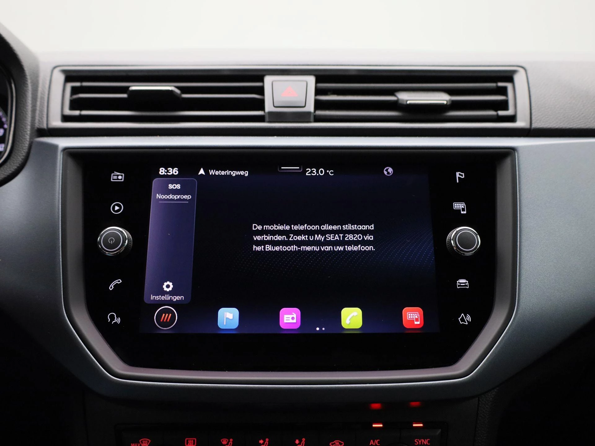 SEAT-Arona-image-21