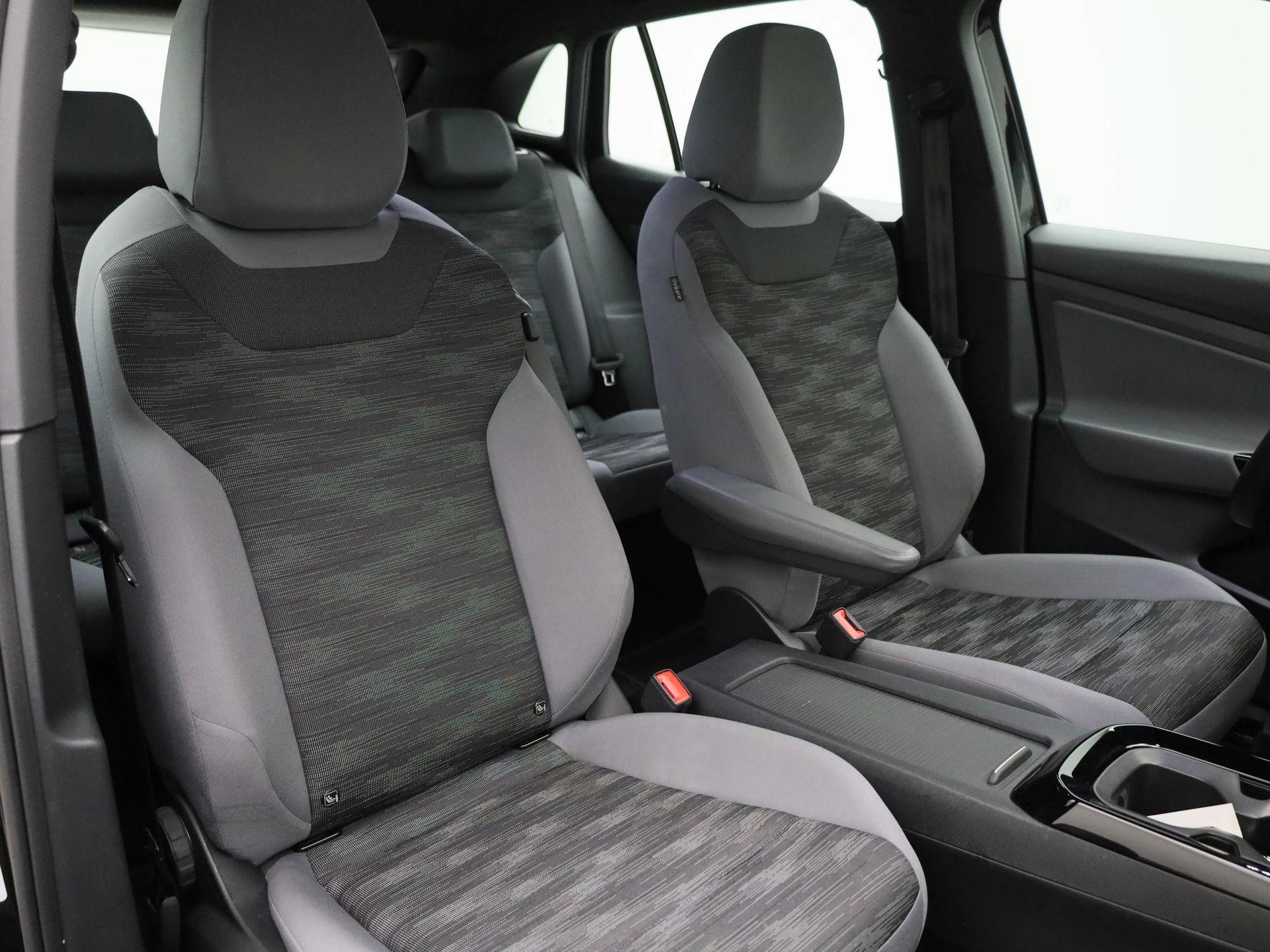 Volkswagen-ID.4-image-39