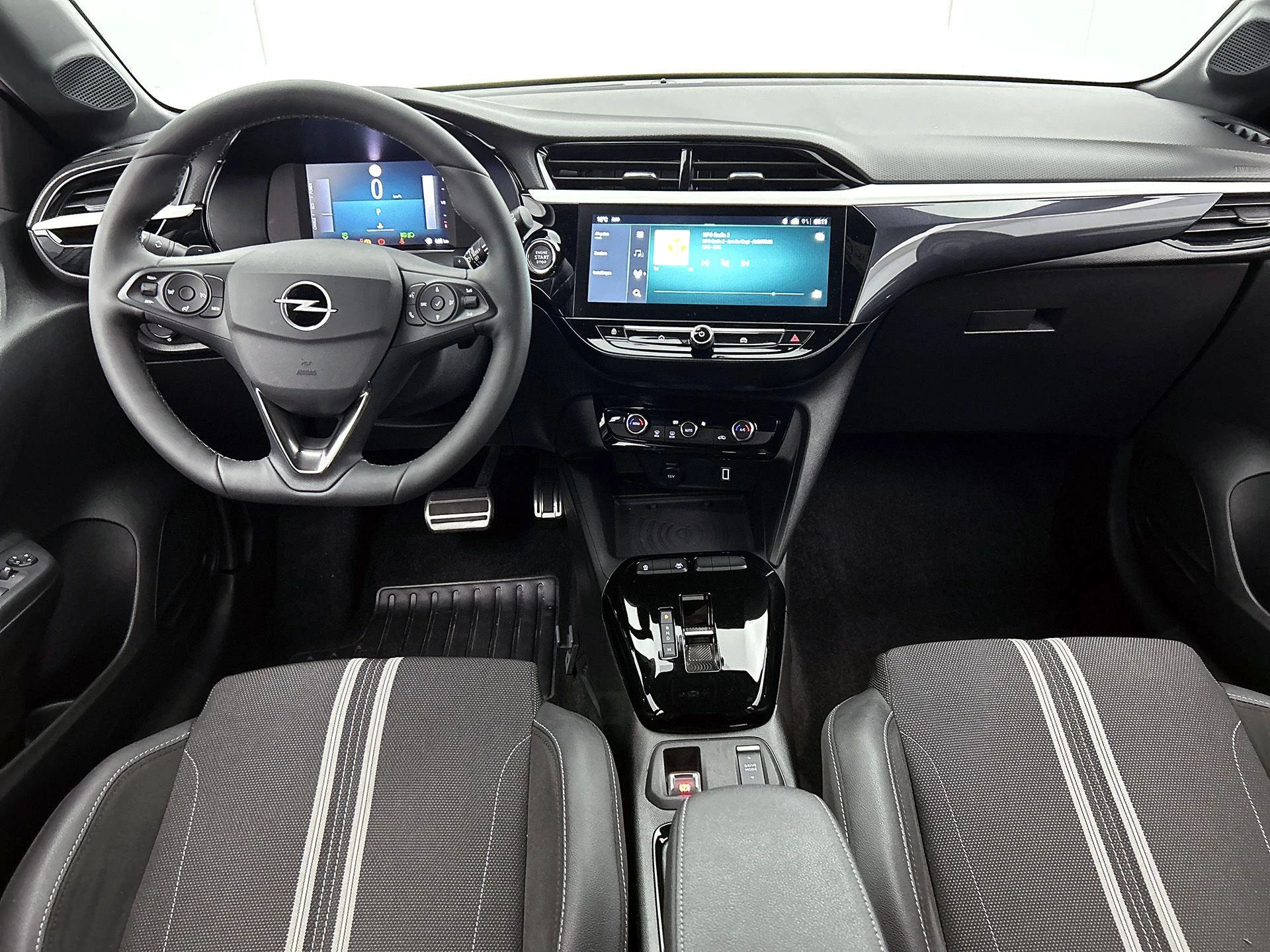 Opel-Corsa-image-21