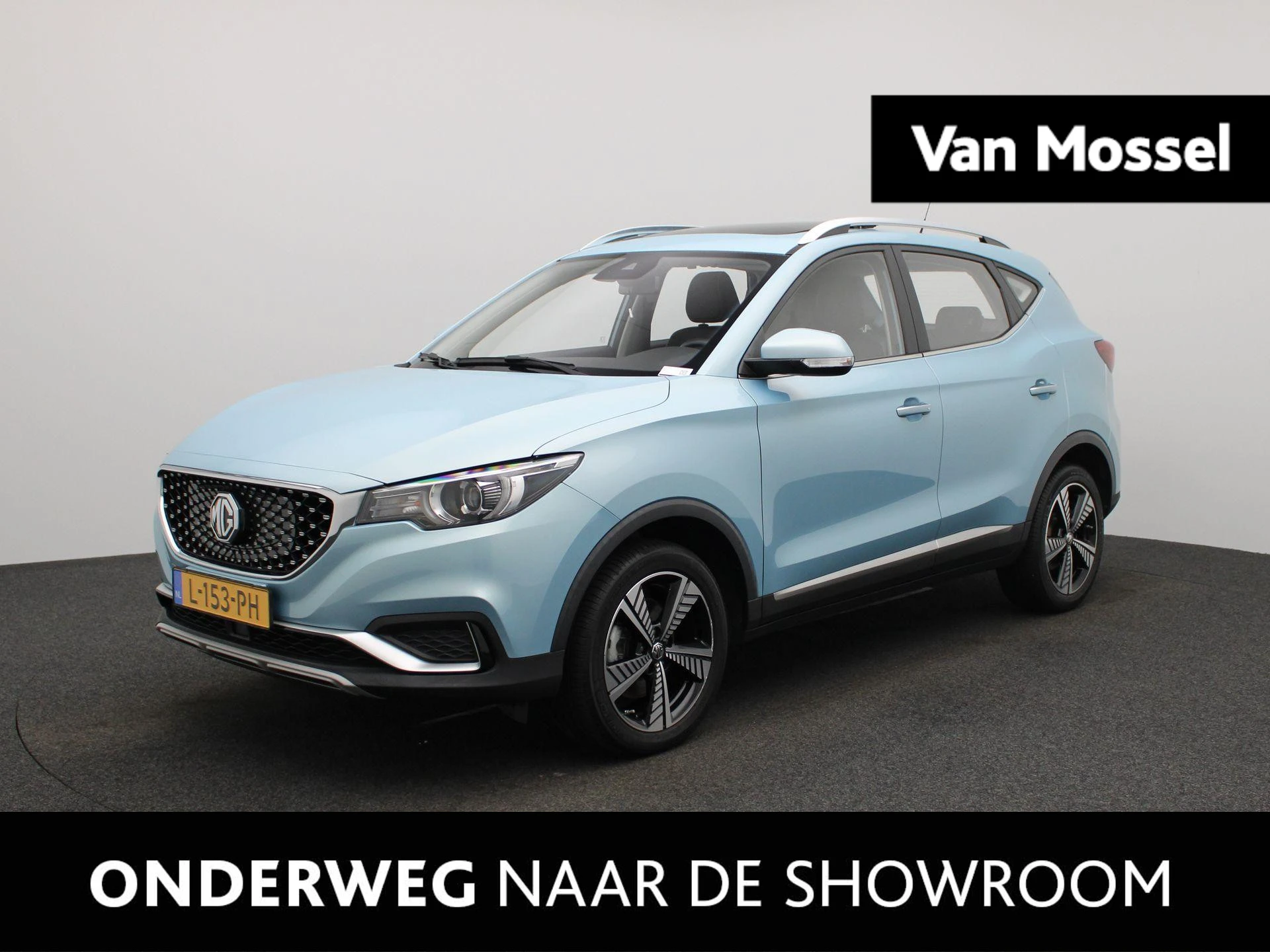 MG-ZS EV-image-0