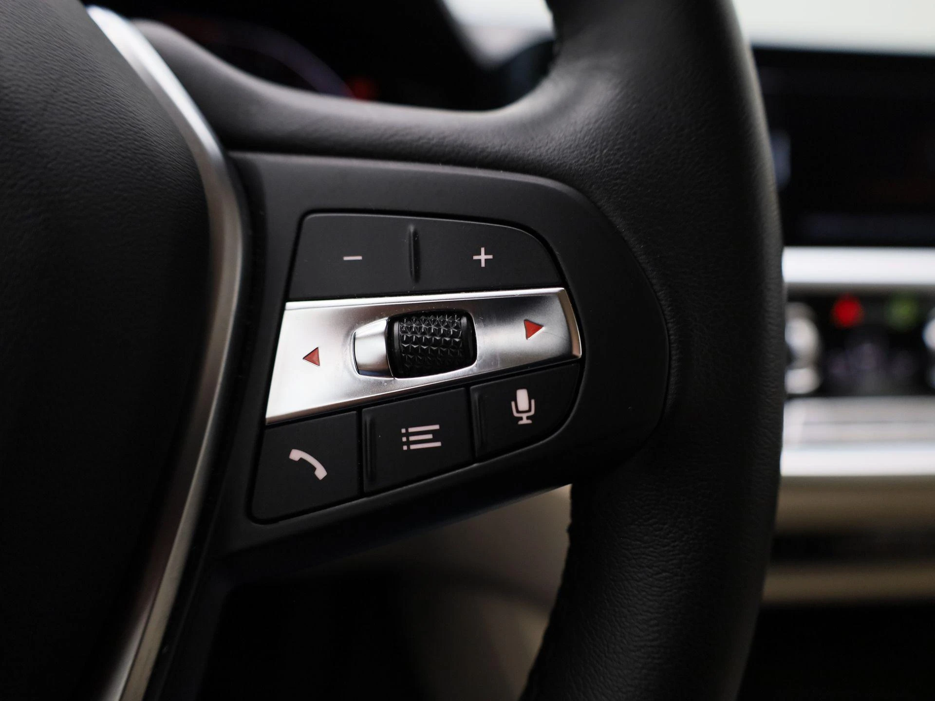 BMW-3 Serie-image-16