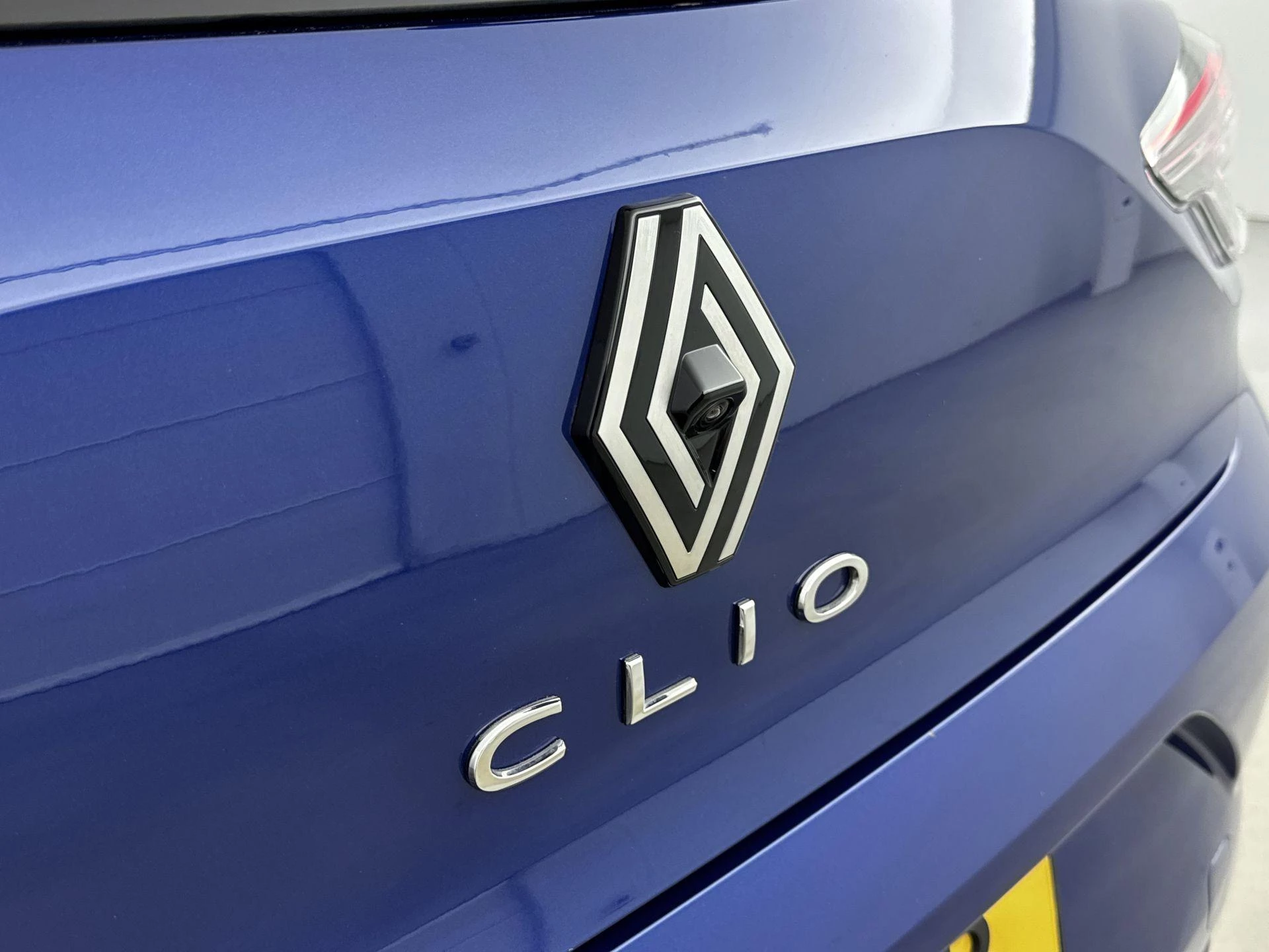 Renault-Clio-image-21