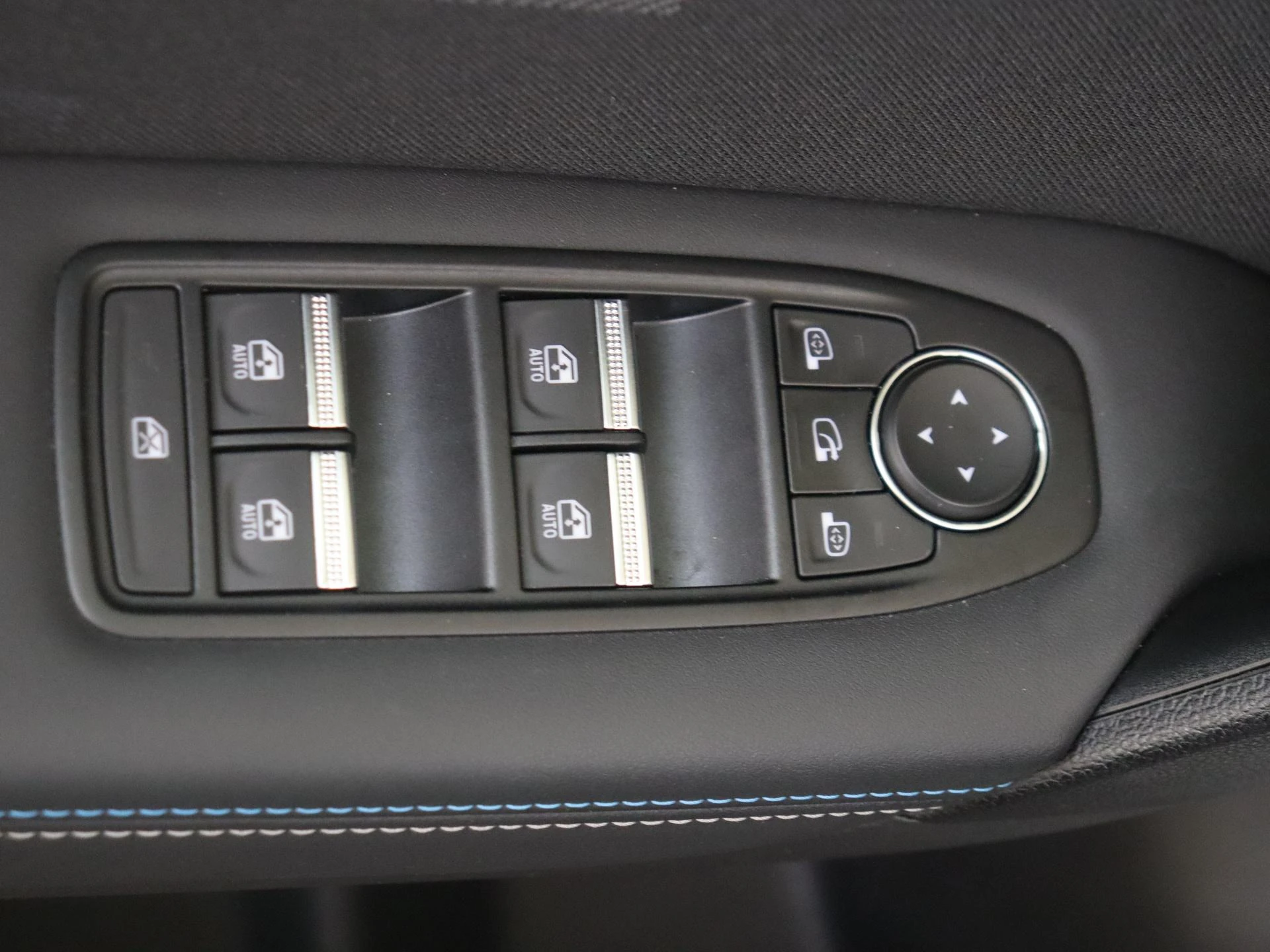 Renault-Symbioz-image-23