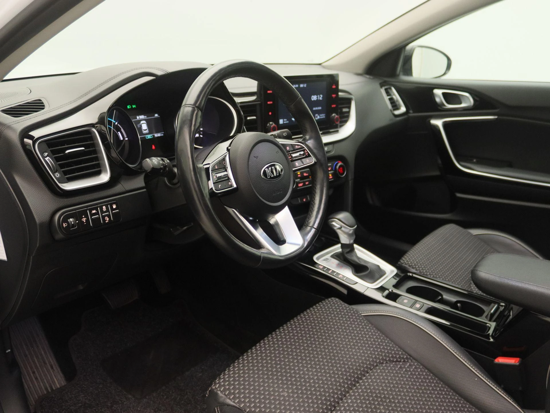 Kia-XCeed-image-22