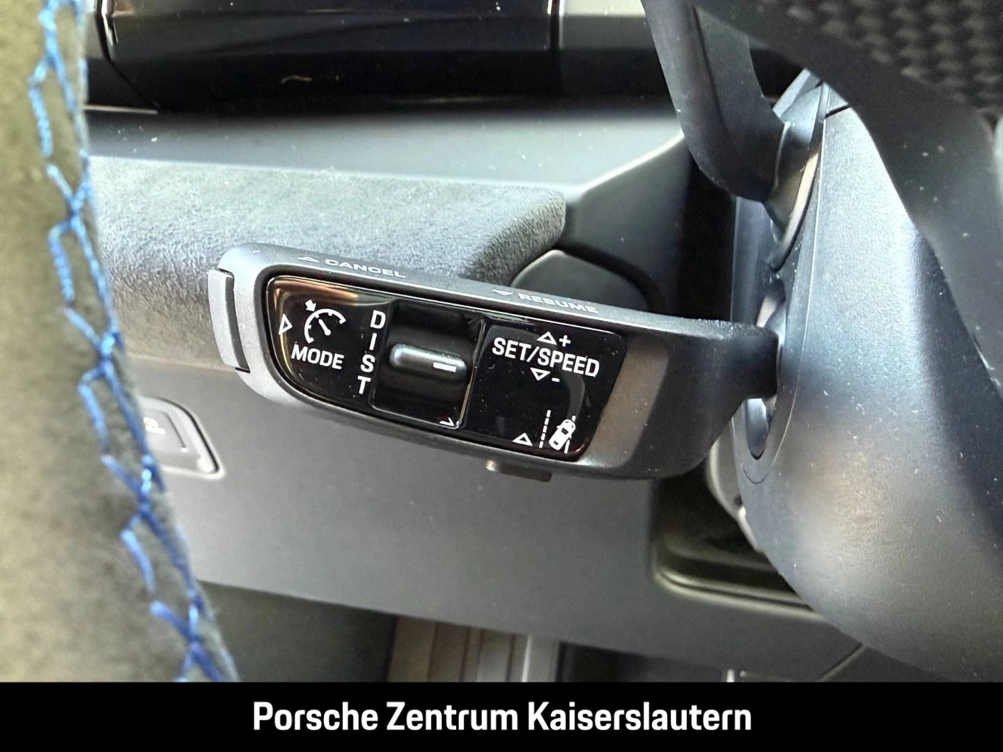 Porsche Macan GTS HA-Lenkung Head-Up Surround-View BOSE gts