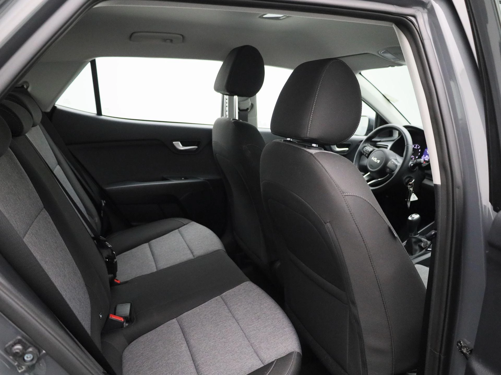 Kia-Stonic-image-30