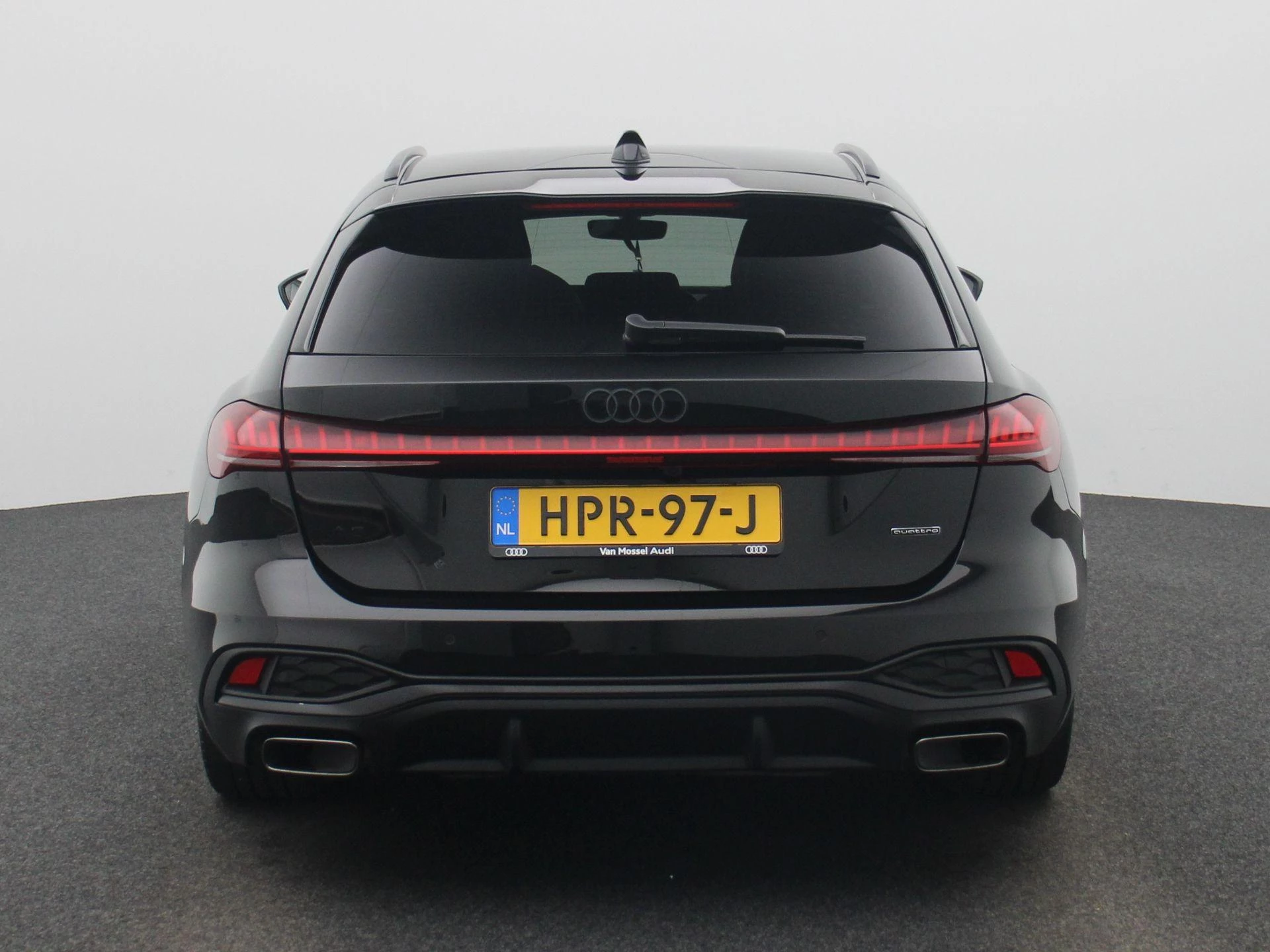 Audi A5 Avant 2.0 e-hybrid quattro S edition Competition