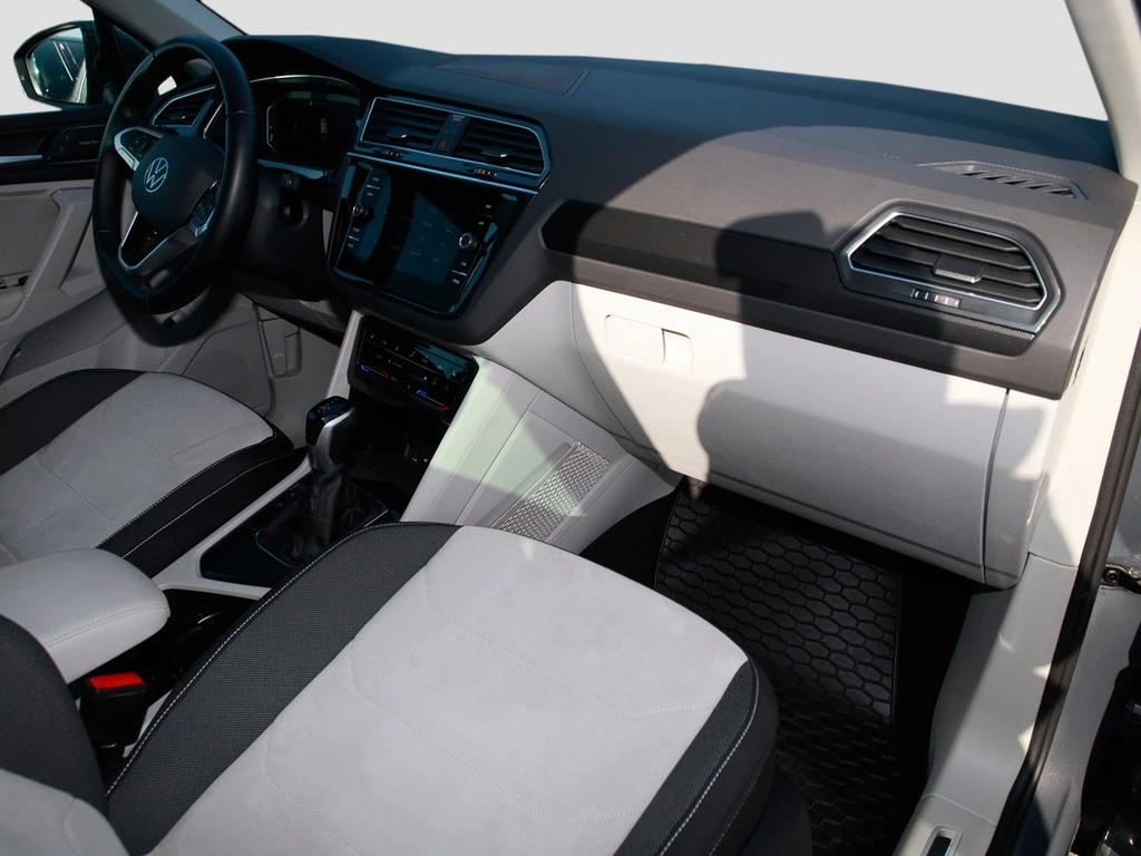 Volkswagen Tiguan 2.0 TDI DSG Elegance Navi/Matrix/Standhz