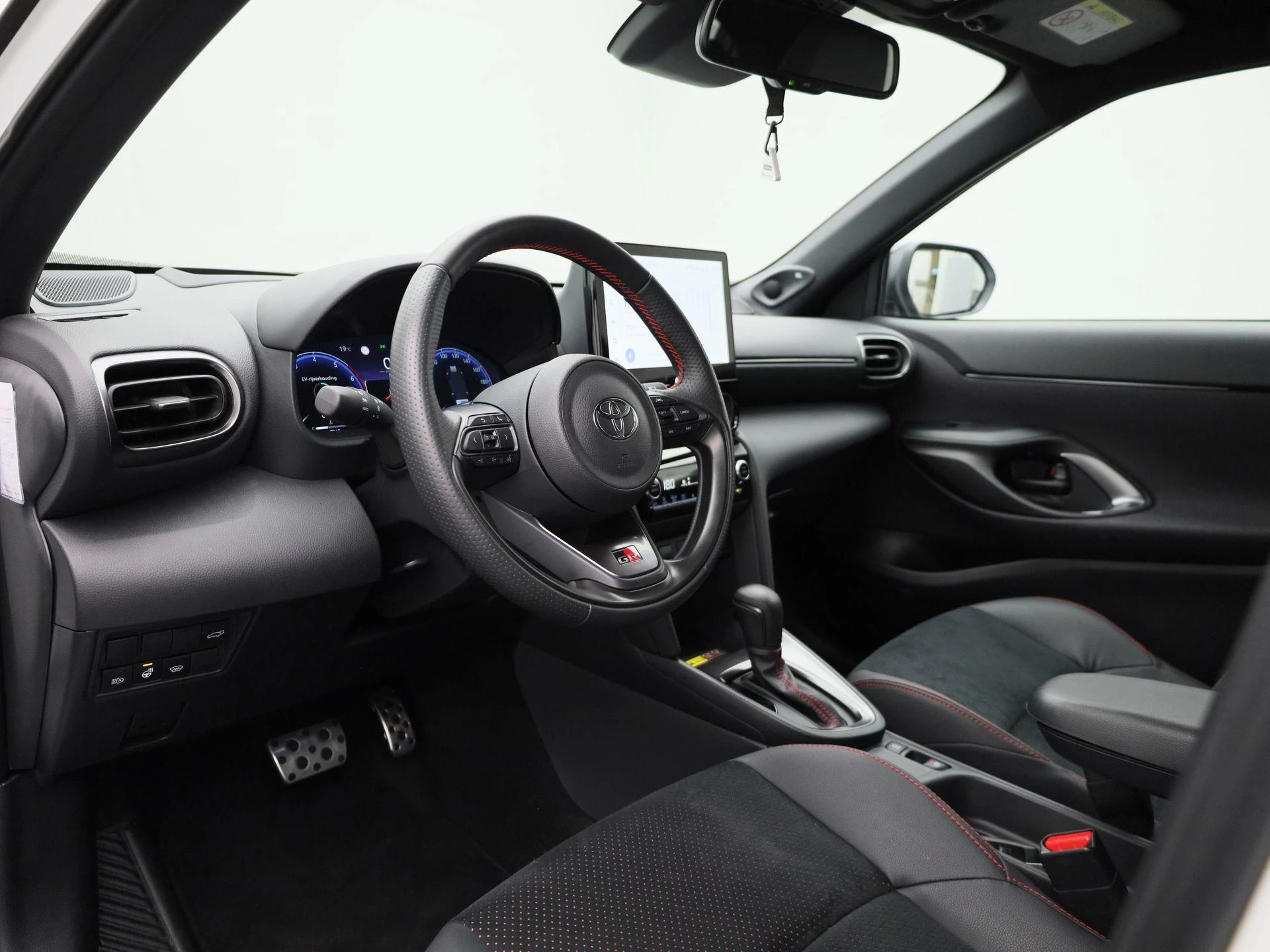 Toyota Yaris Cross 1.5 Hybrid 130 Launch Edition