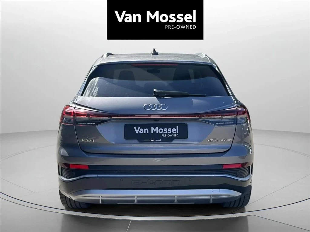 Audi-Q4 e-tron-image-5