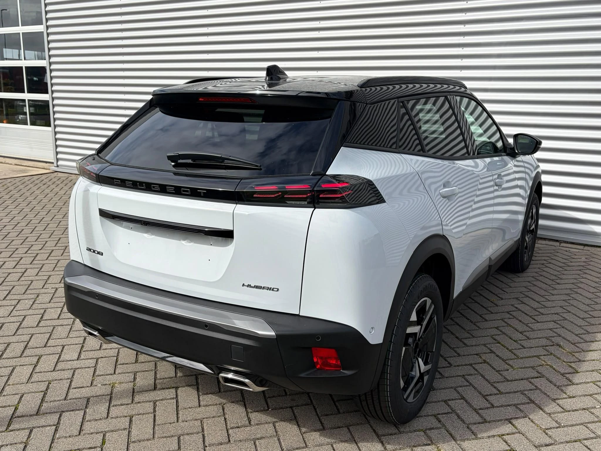 Peugeot-2008-image-3