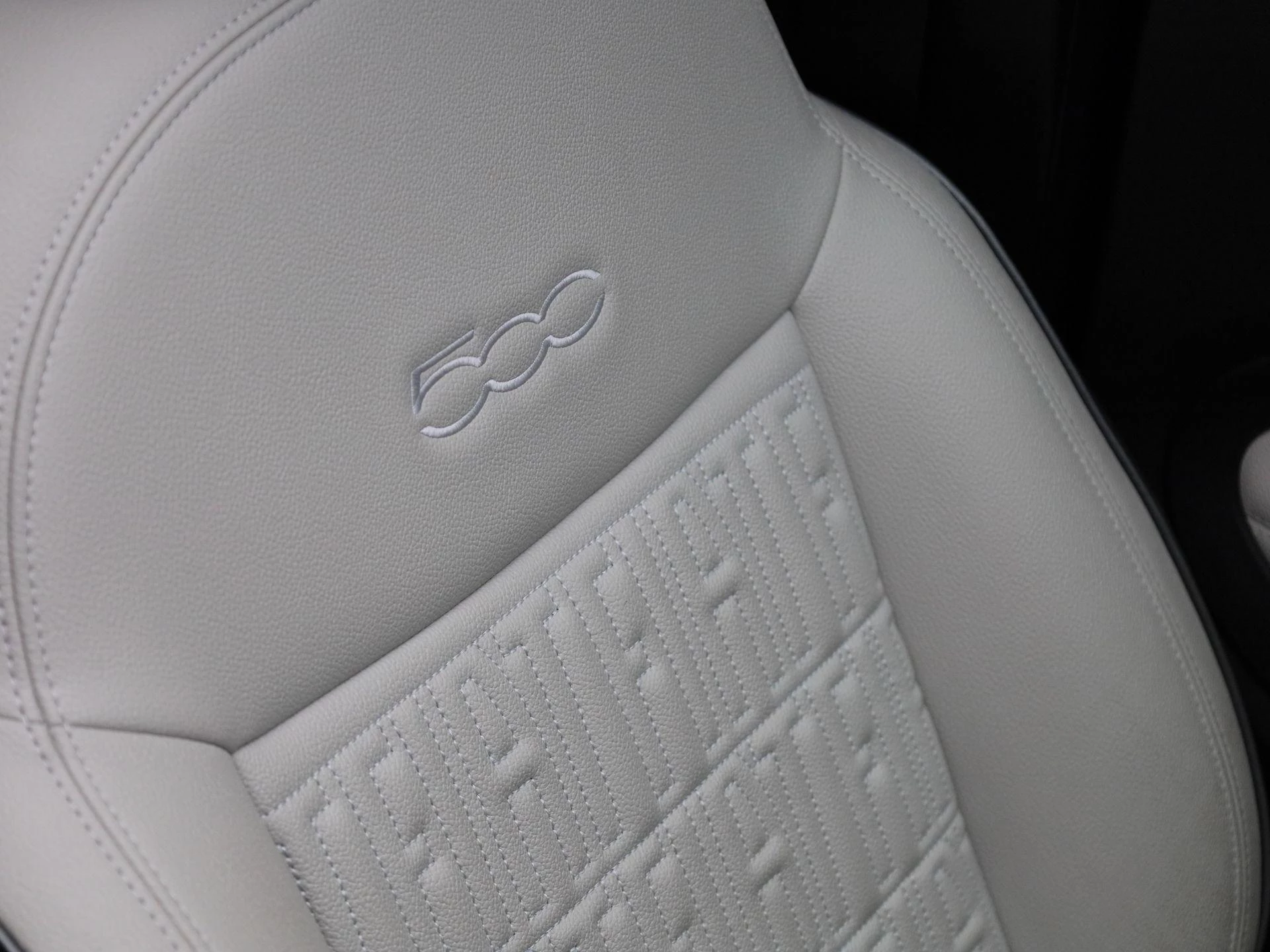 Fiat 500C La Prima by Bocelli 42 kWh