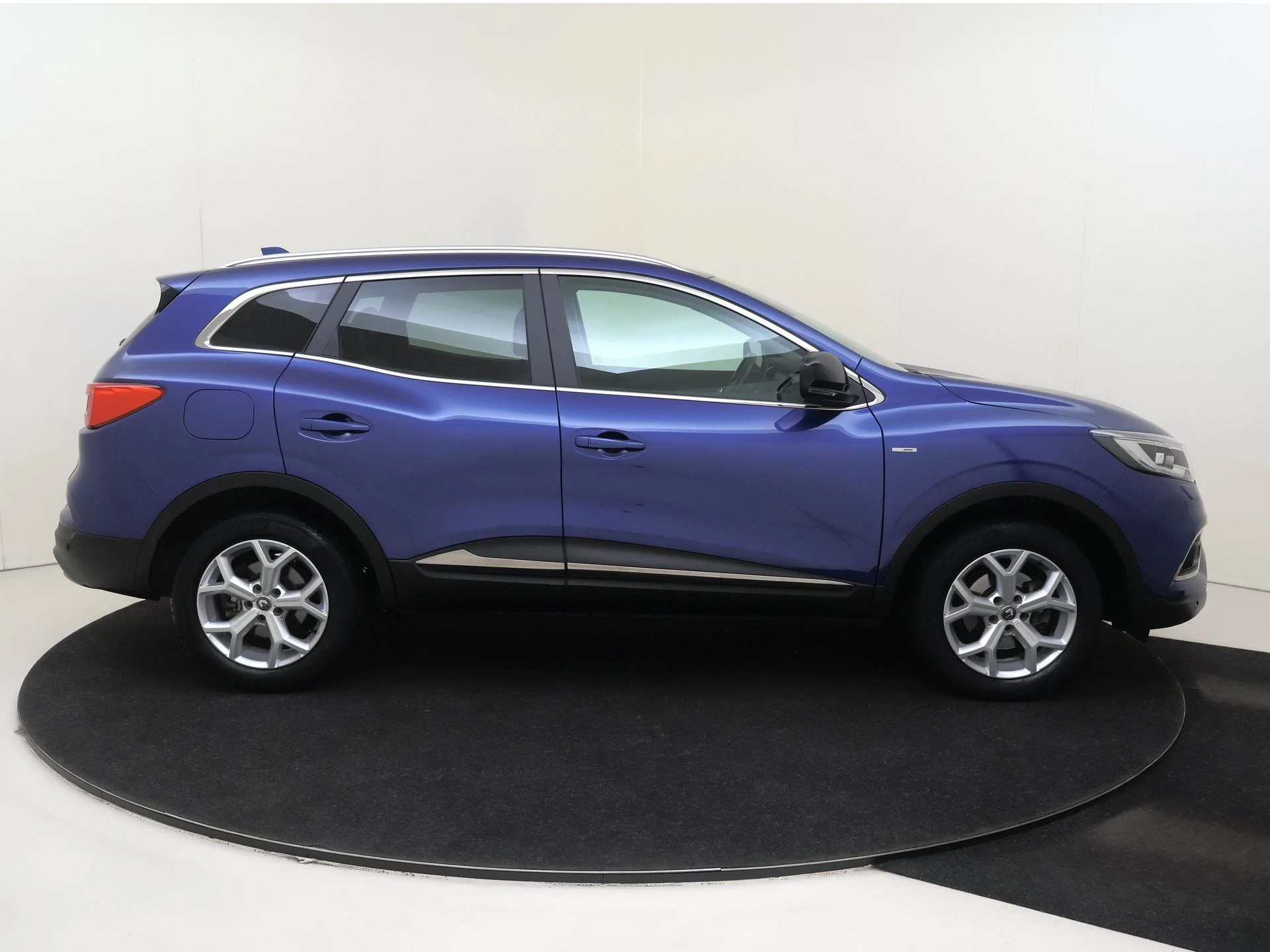 Renault Kadjar 1.3 TCe 160 PK Black Edition