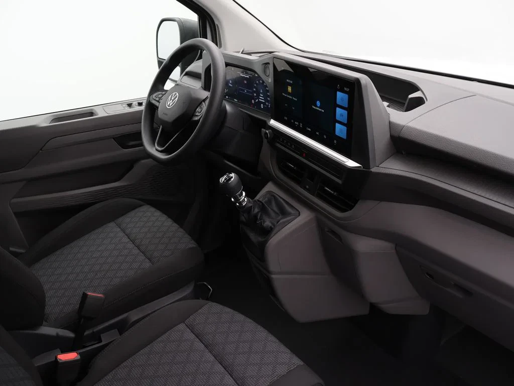 Volkswagen-Transporter-image-2