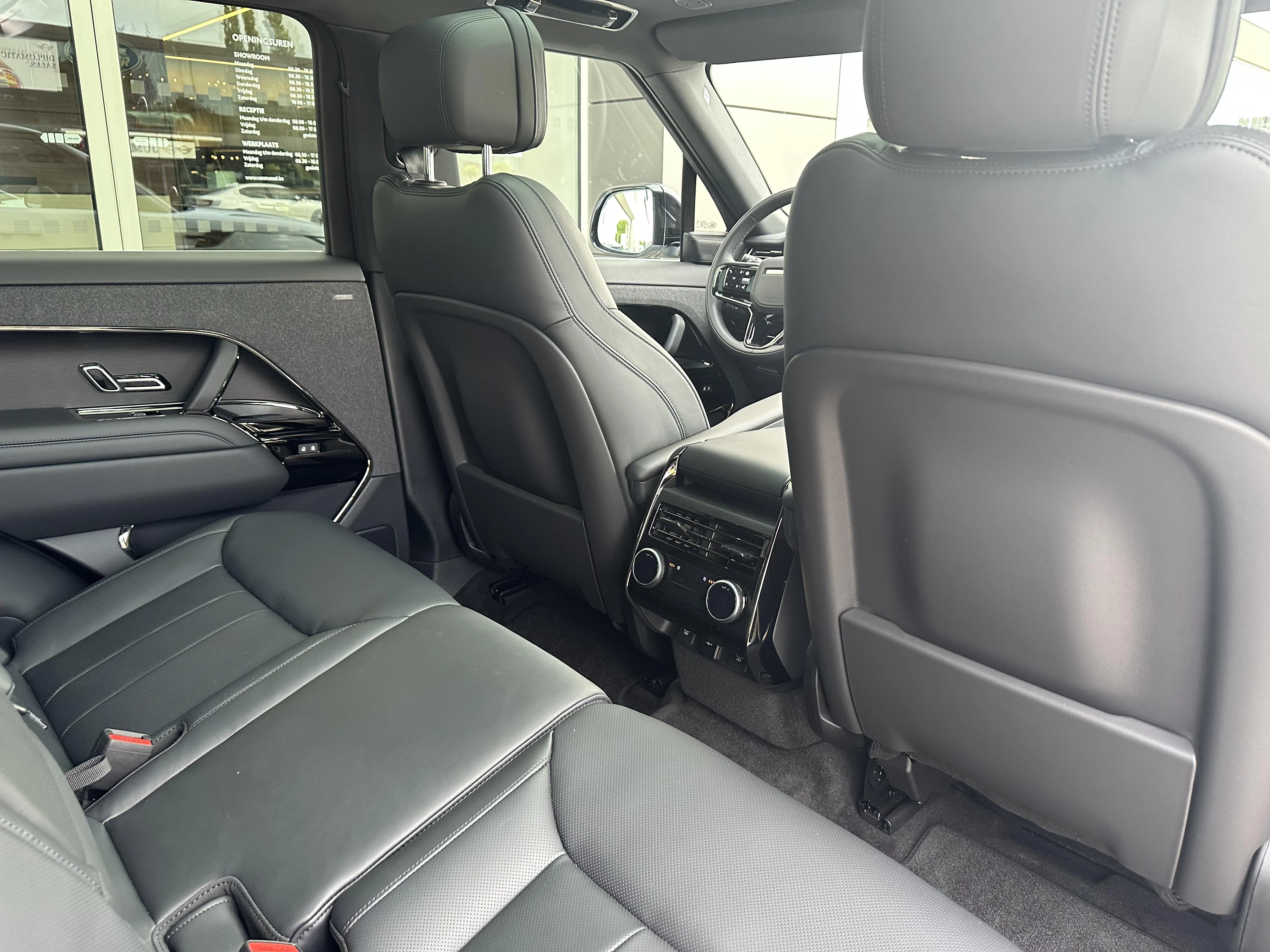 Land Rover-Range Rover Sport-image-10