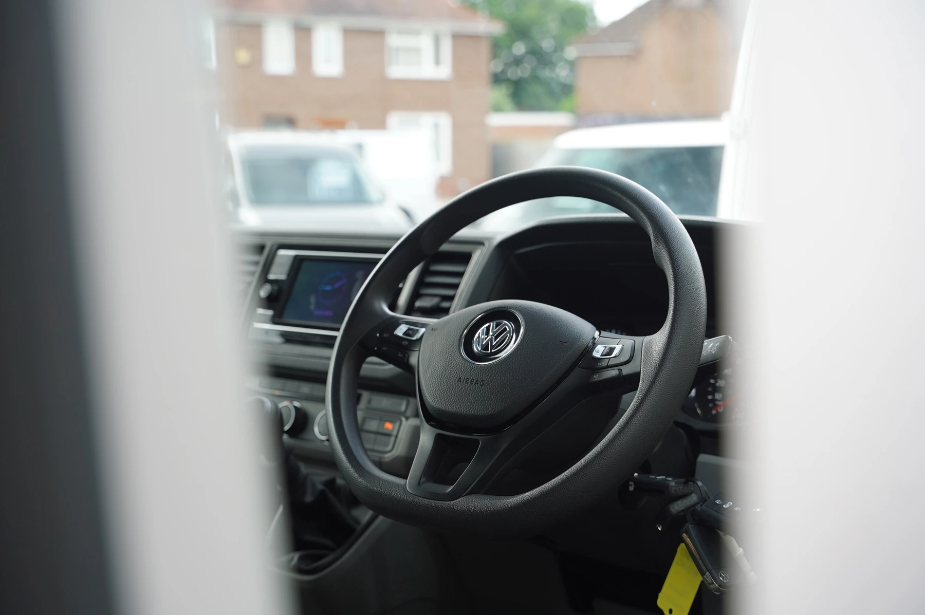 Volkswagen-Crafter-image-15