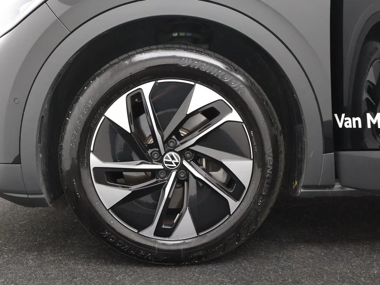 Volkswagen-ID.4-image-9