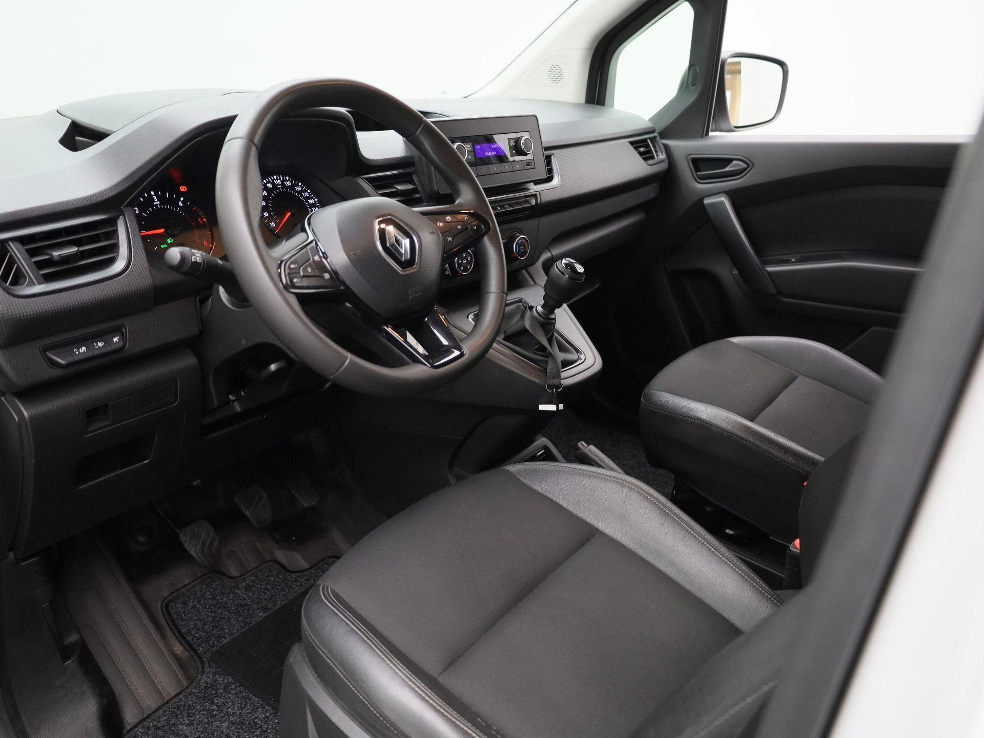 Renault-Kangoo-image-12