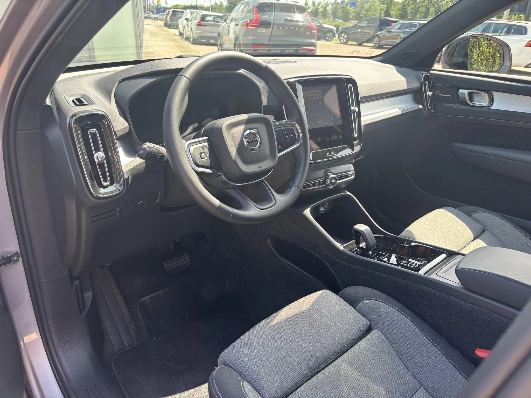 Volvo XC40 B4 Plus Dark Trekhaak Automaat