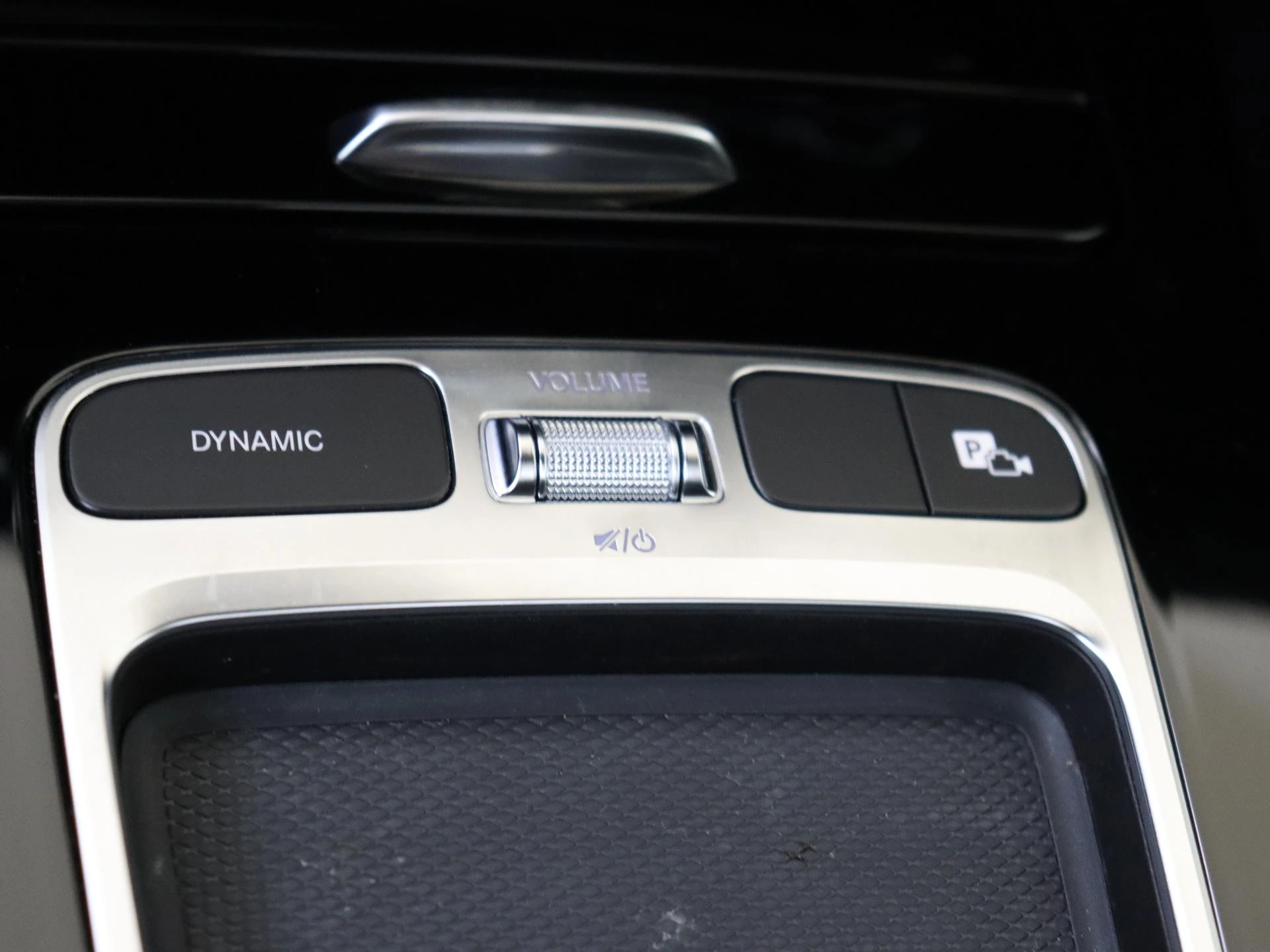 Mercedes-Benz-A-Klasse-image-20