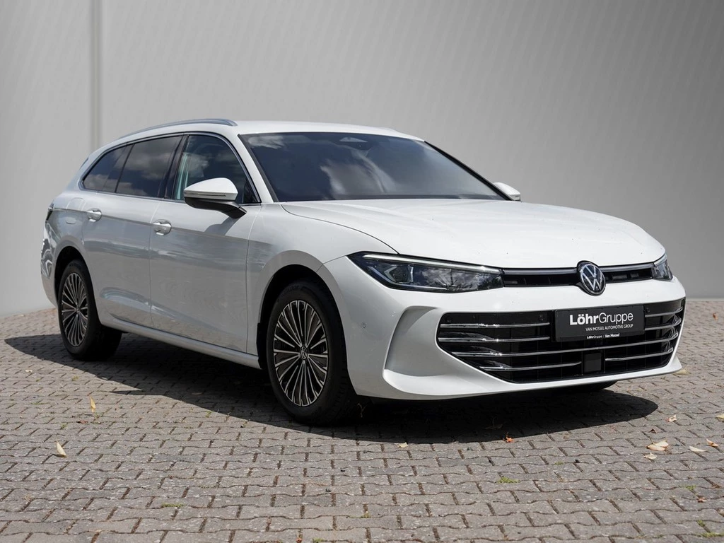 Volkswagen Passat Variant 2.0 TDI DSG Elegance *IQ-Drive*Standhzg*Head-up*Navi*DCC*Area-View*uvm..
