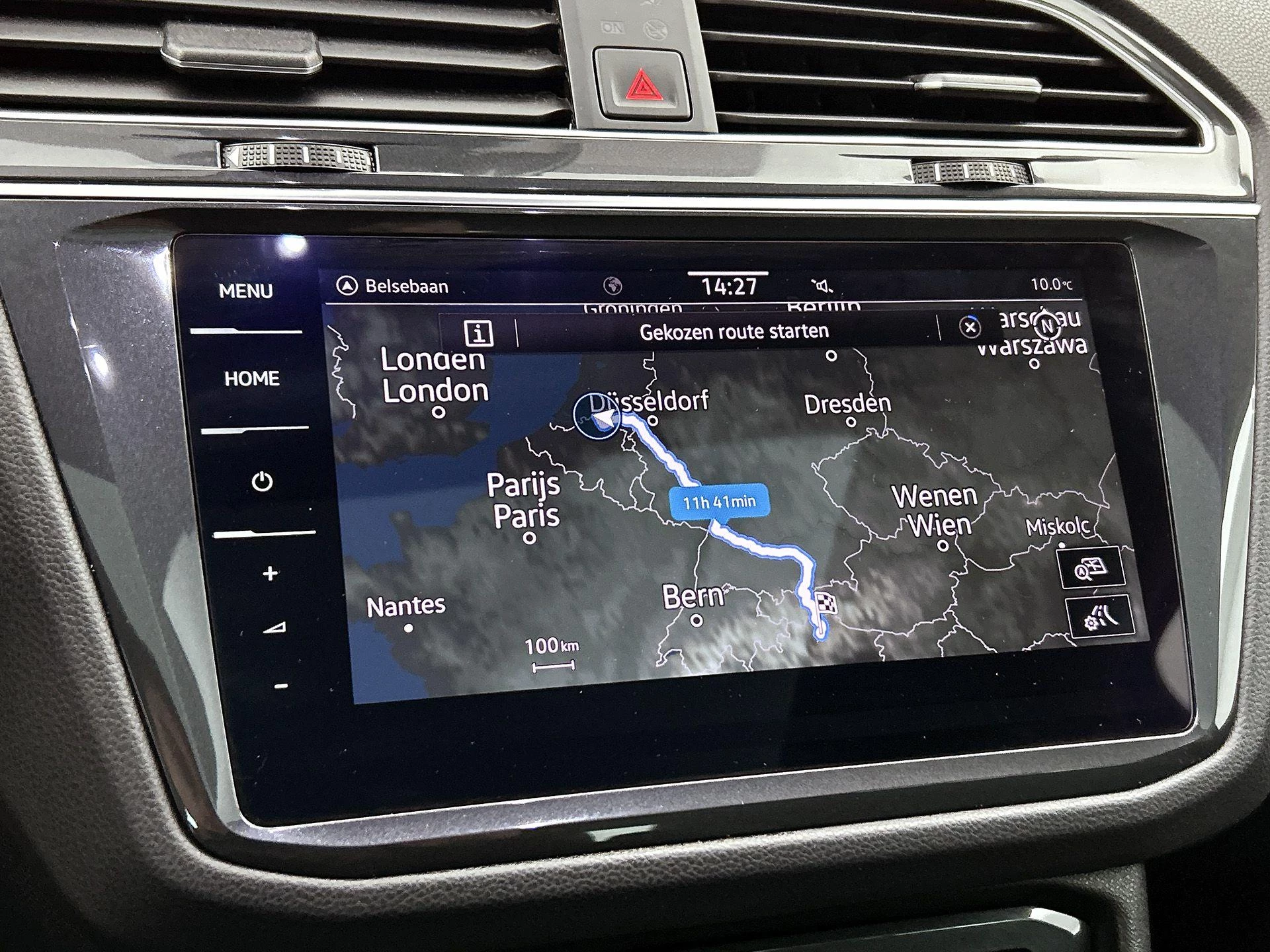 Volkswagen-Tiguan-image-30