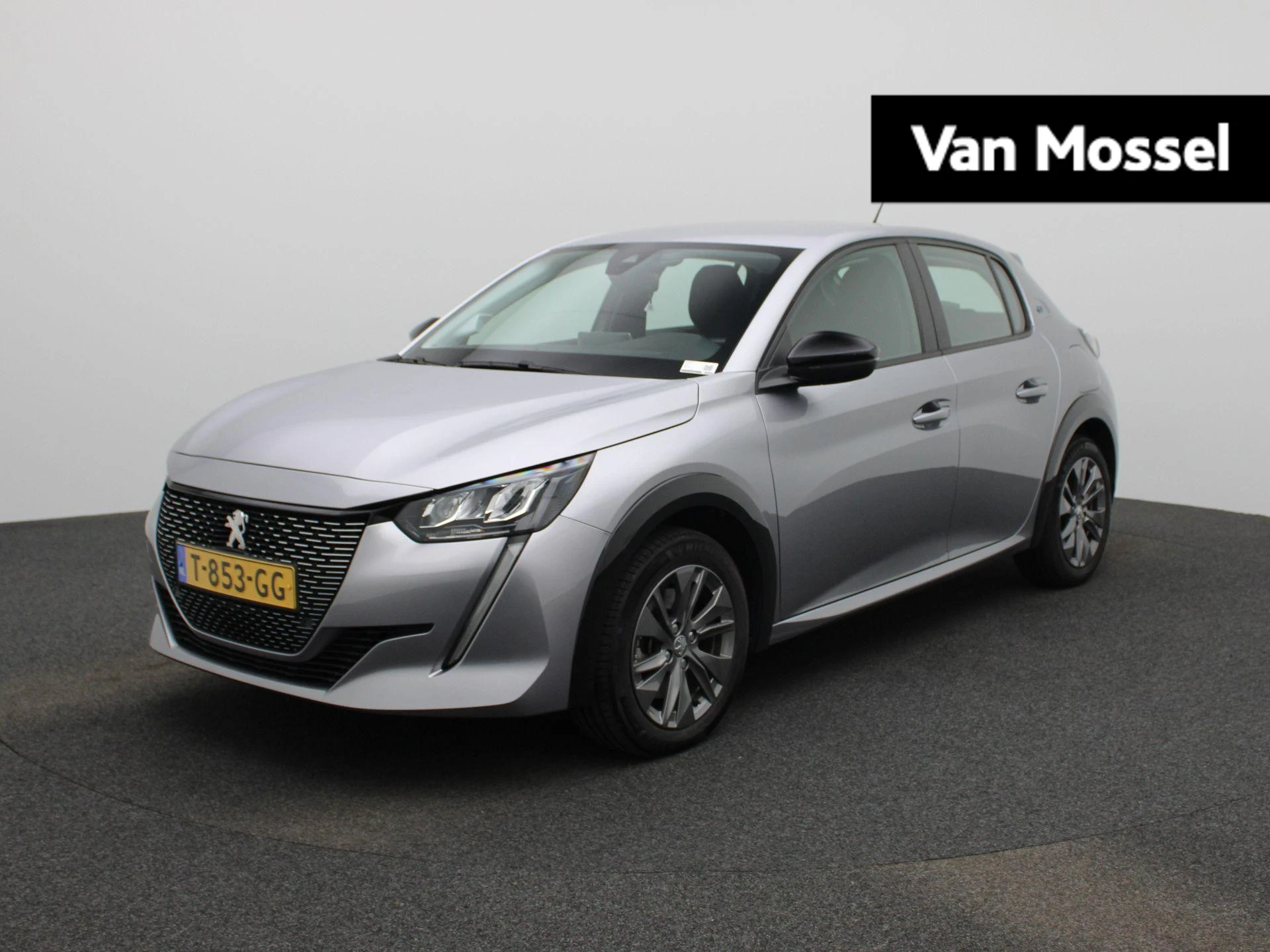 Peugeot-e-208-image-0
