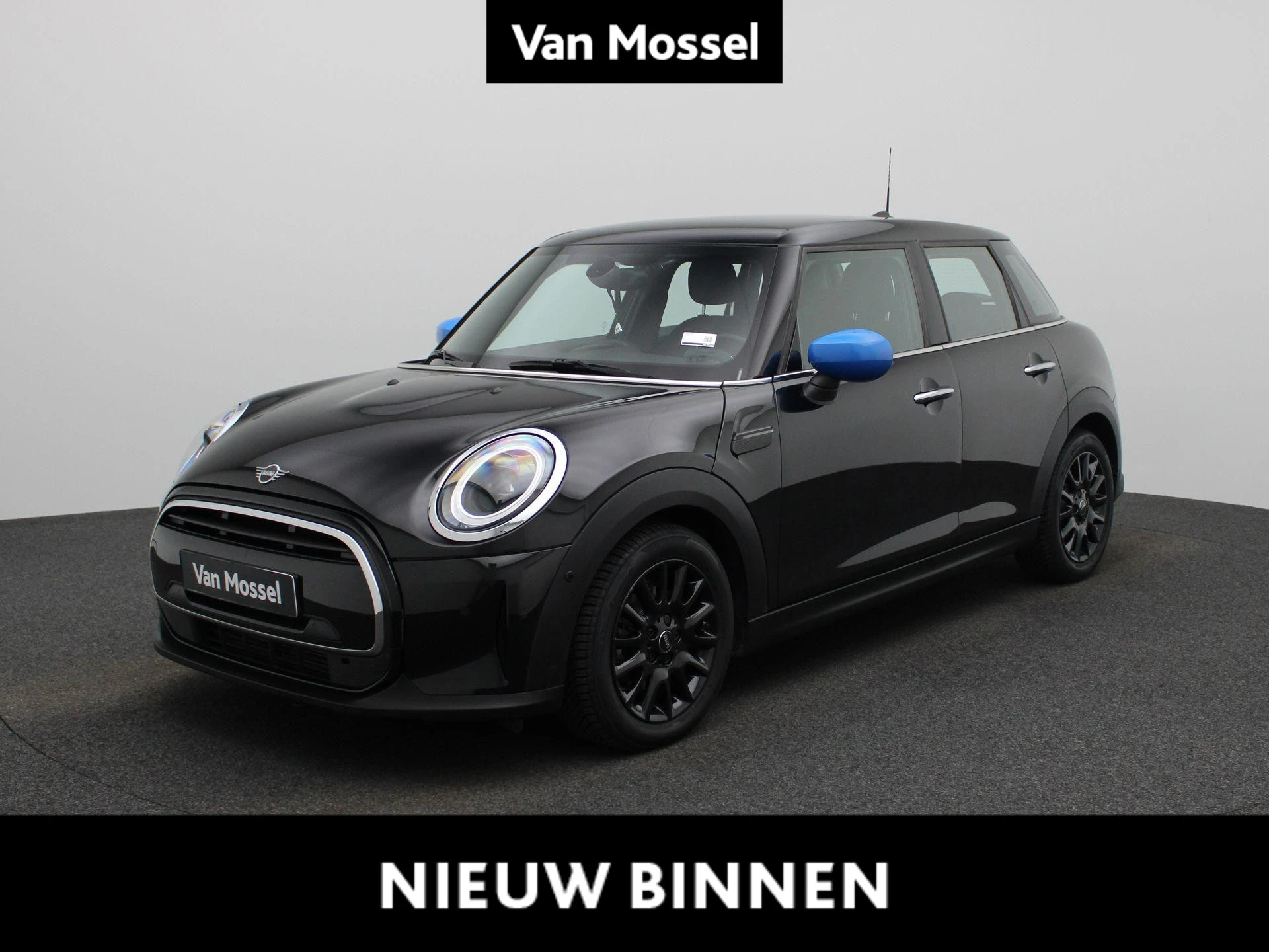 MINI-One-image-0