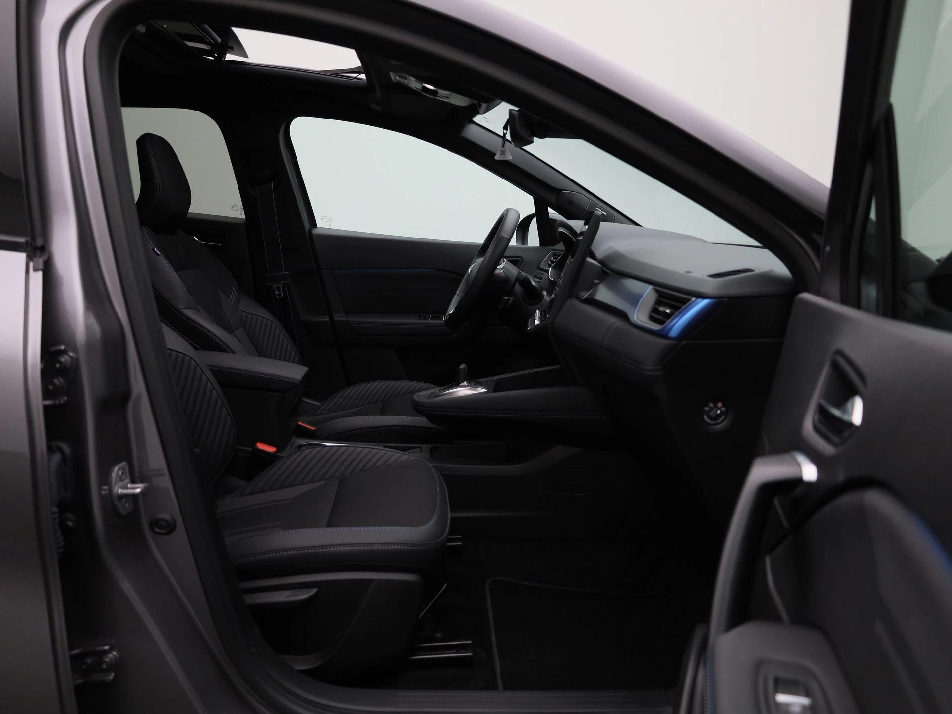 Renault-Captur-image-37