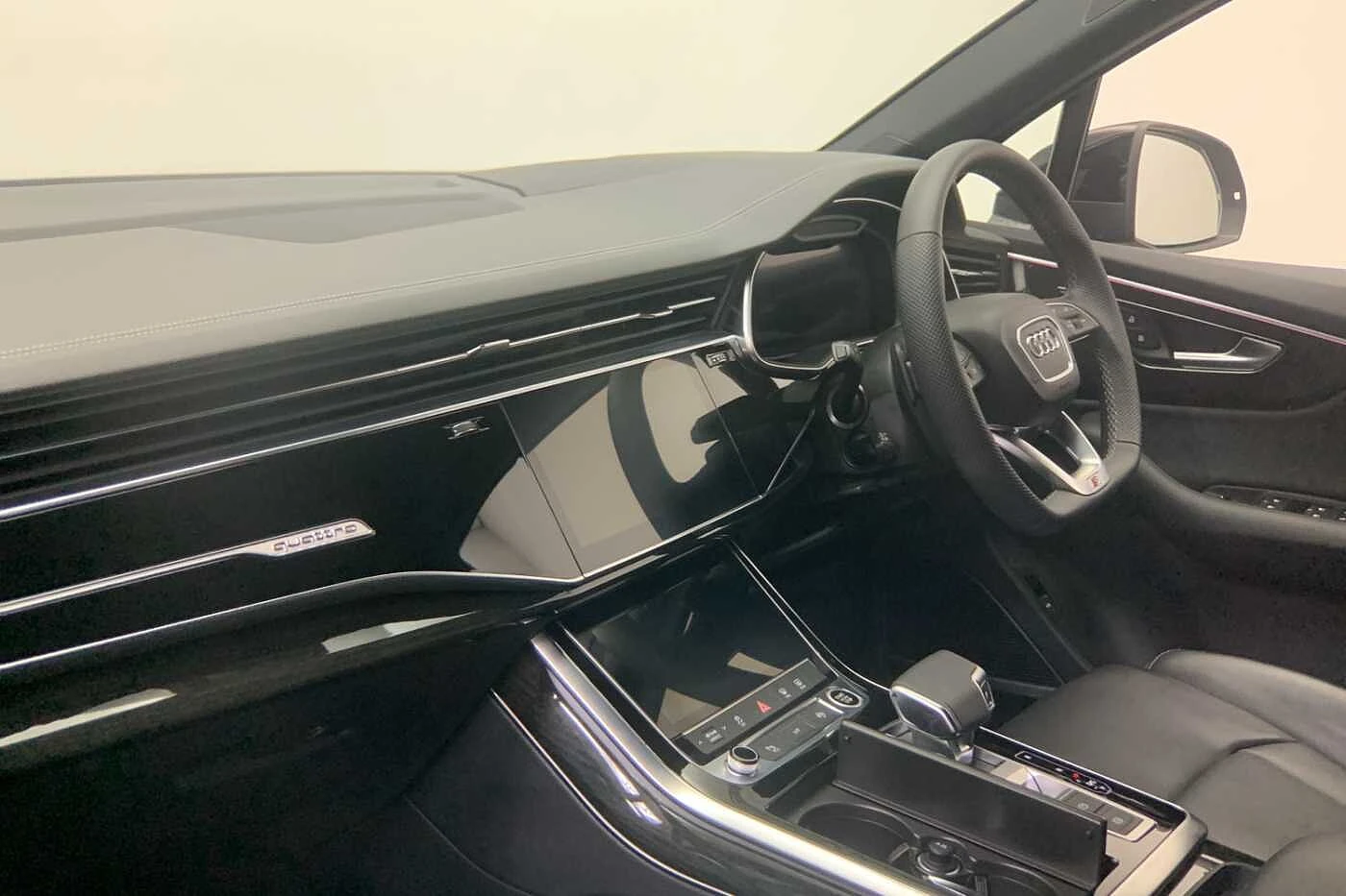 Audi-Q7-image-11