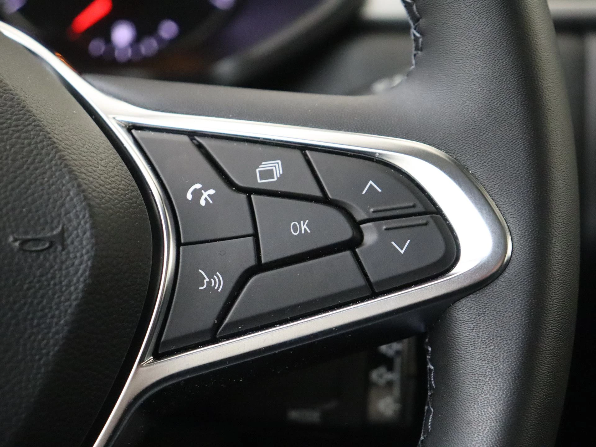 Renault-Captur-image-13
