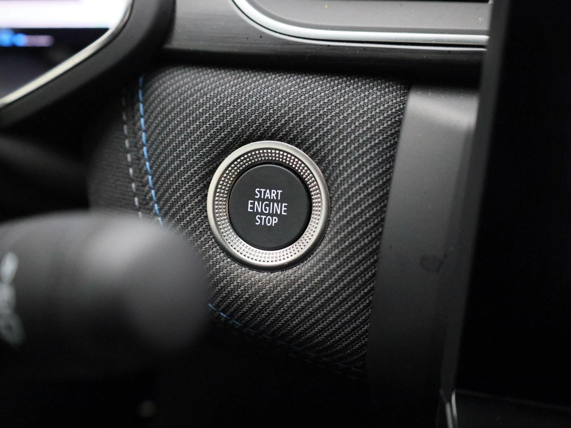 Renault-Captur-image-22
