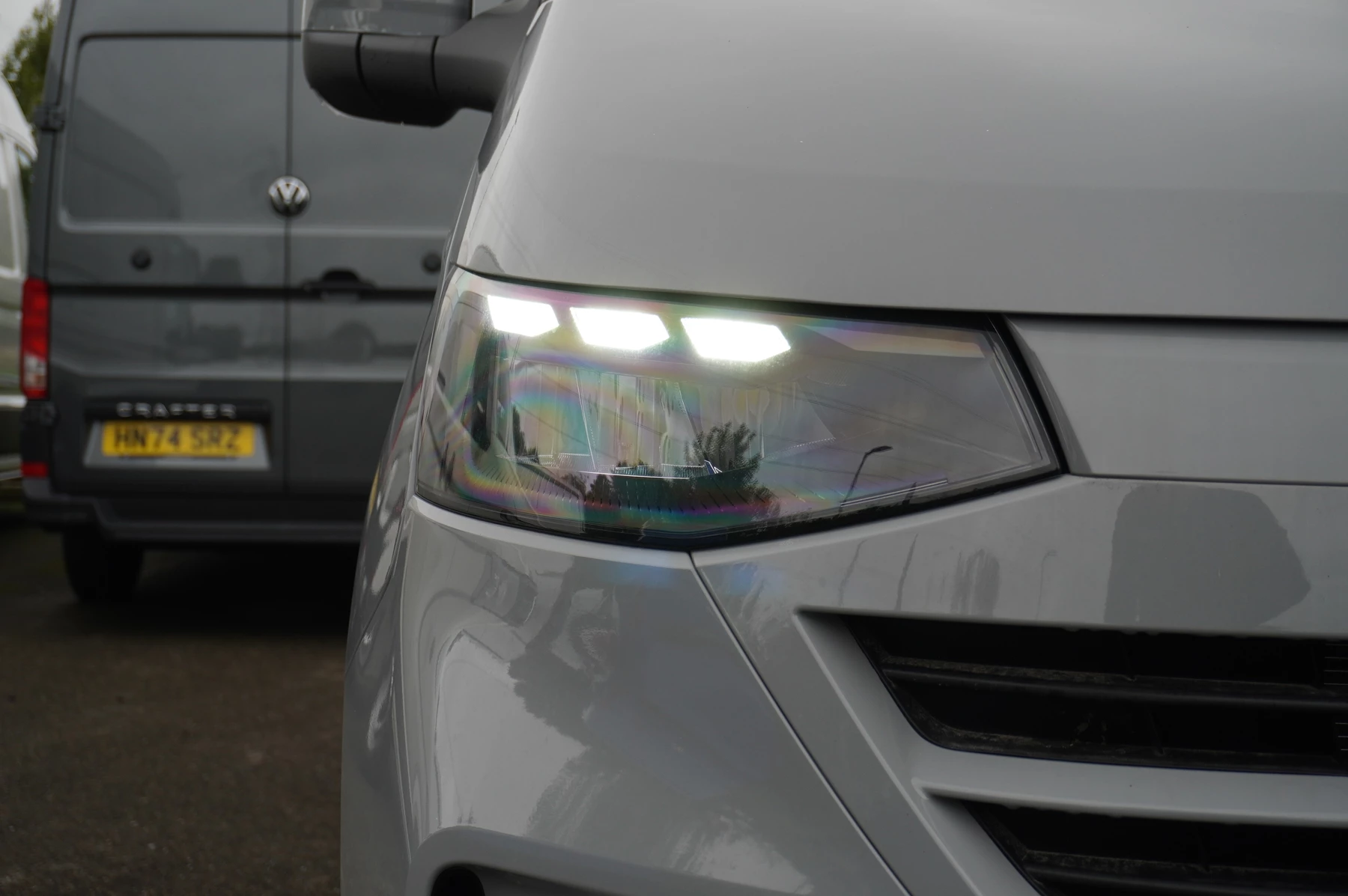 Volkswagen-Transporter-image-44