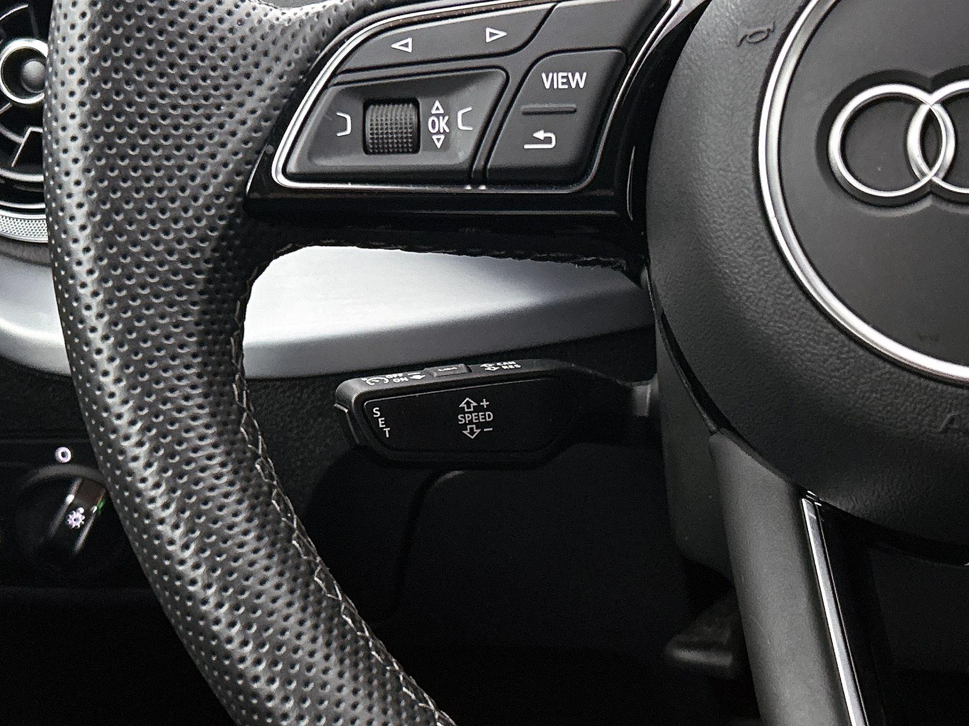 Audi-Q2-image-5