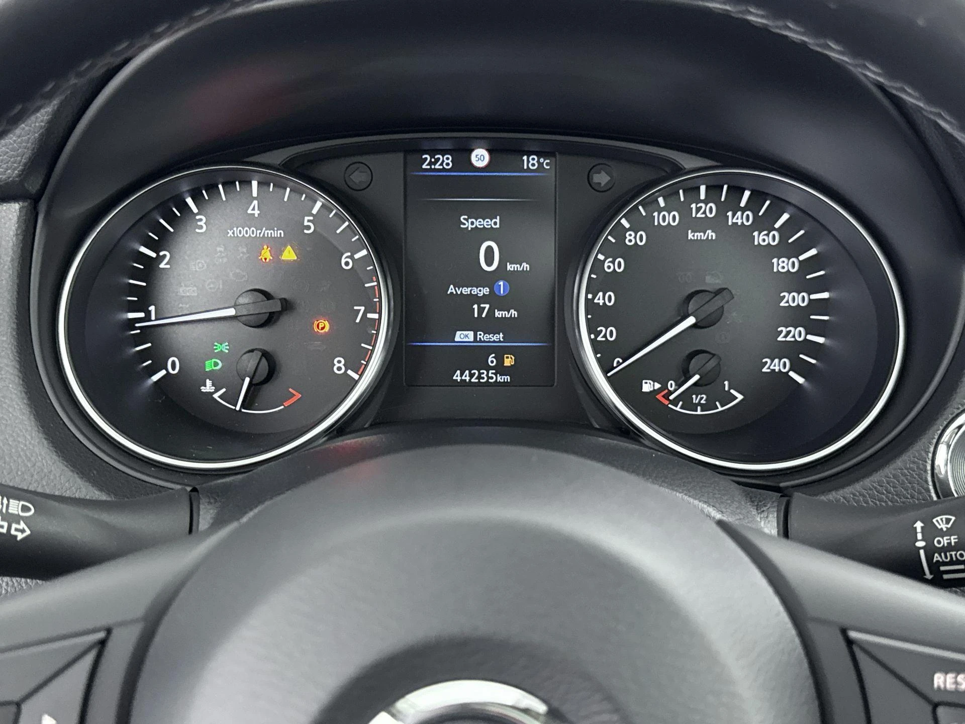 Nissan-QASHQAI-image-8