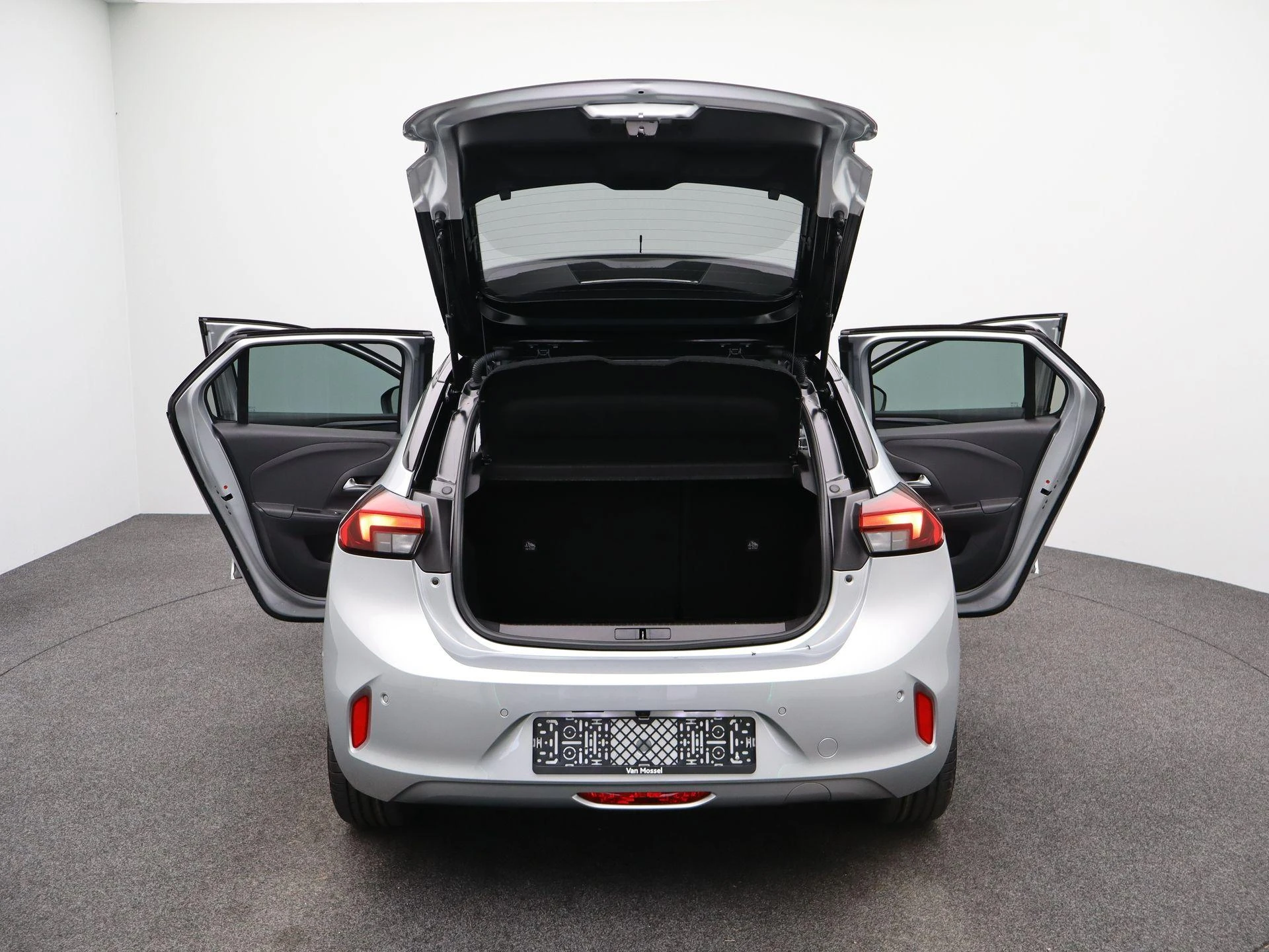 Opel-Corsa-e-image-12
